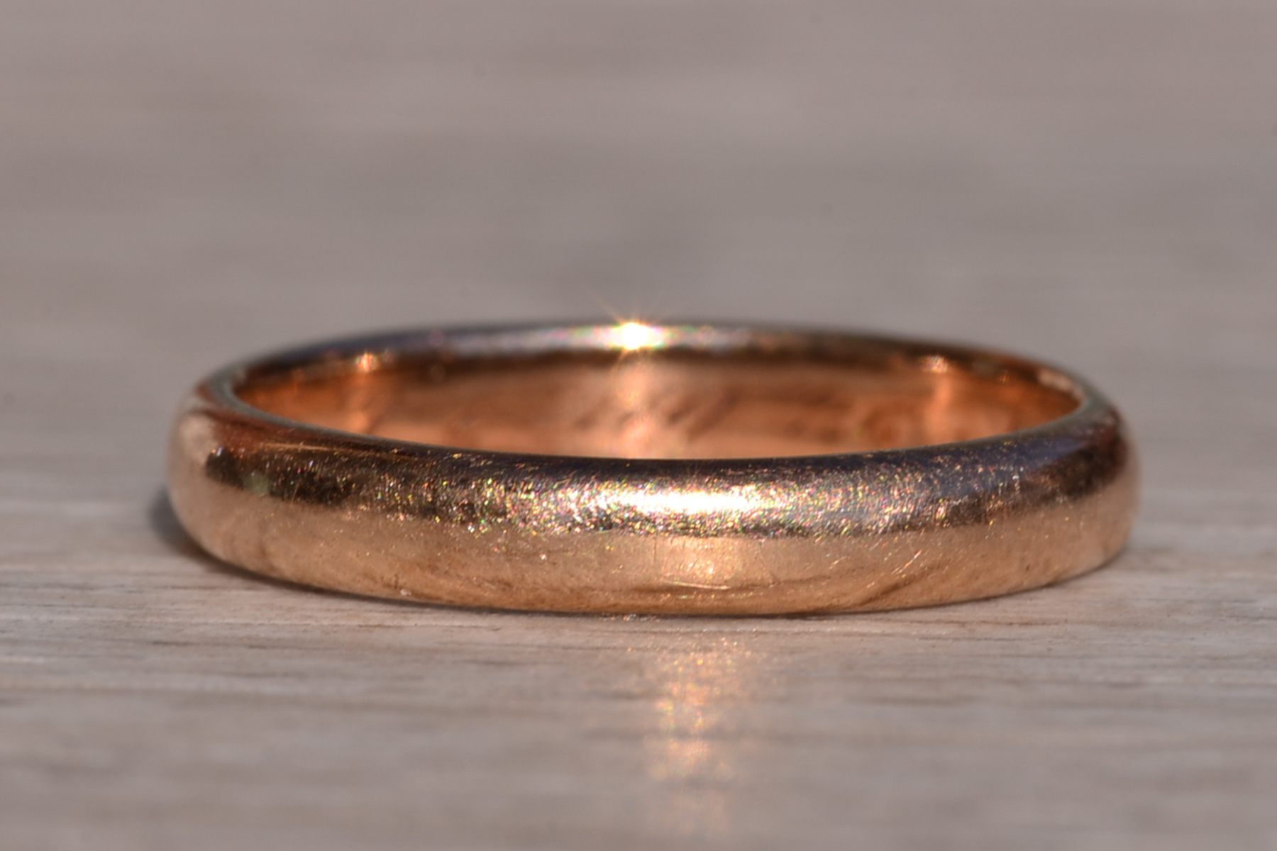 SOLD - The Mallee Hill: Antique Wedding Band Circa August 26th 1917 - Image 2