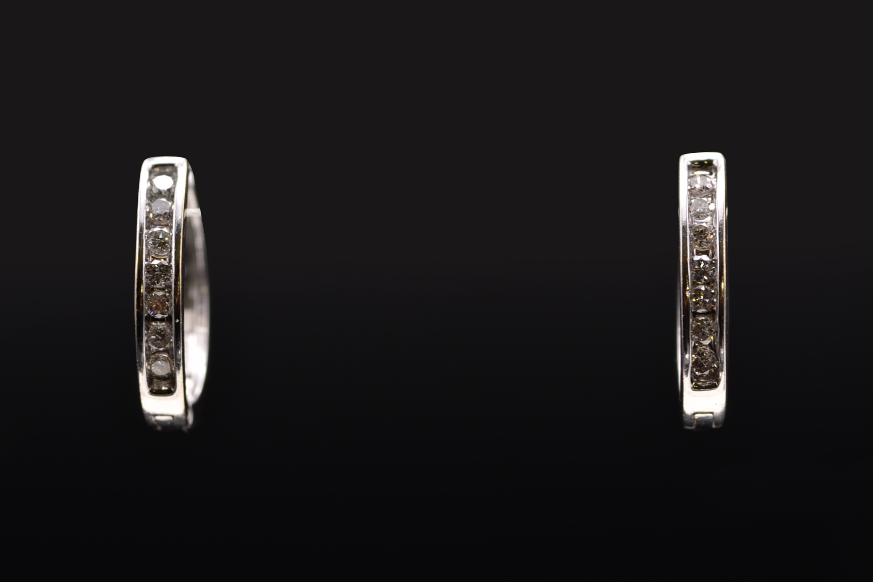 The East Arnhem: Ladies White Gold Diamond Hoop Earrings - Image 5