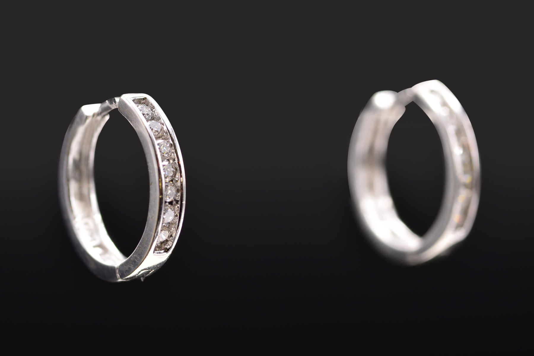 The East Arnhem: Ladies White Gold Diamond Hoop Earrings - Image 7