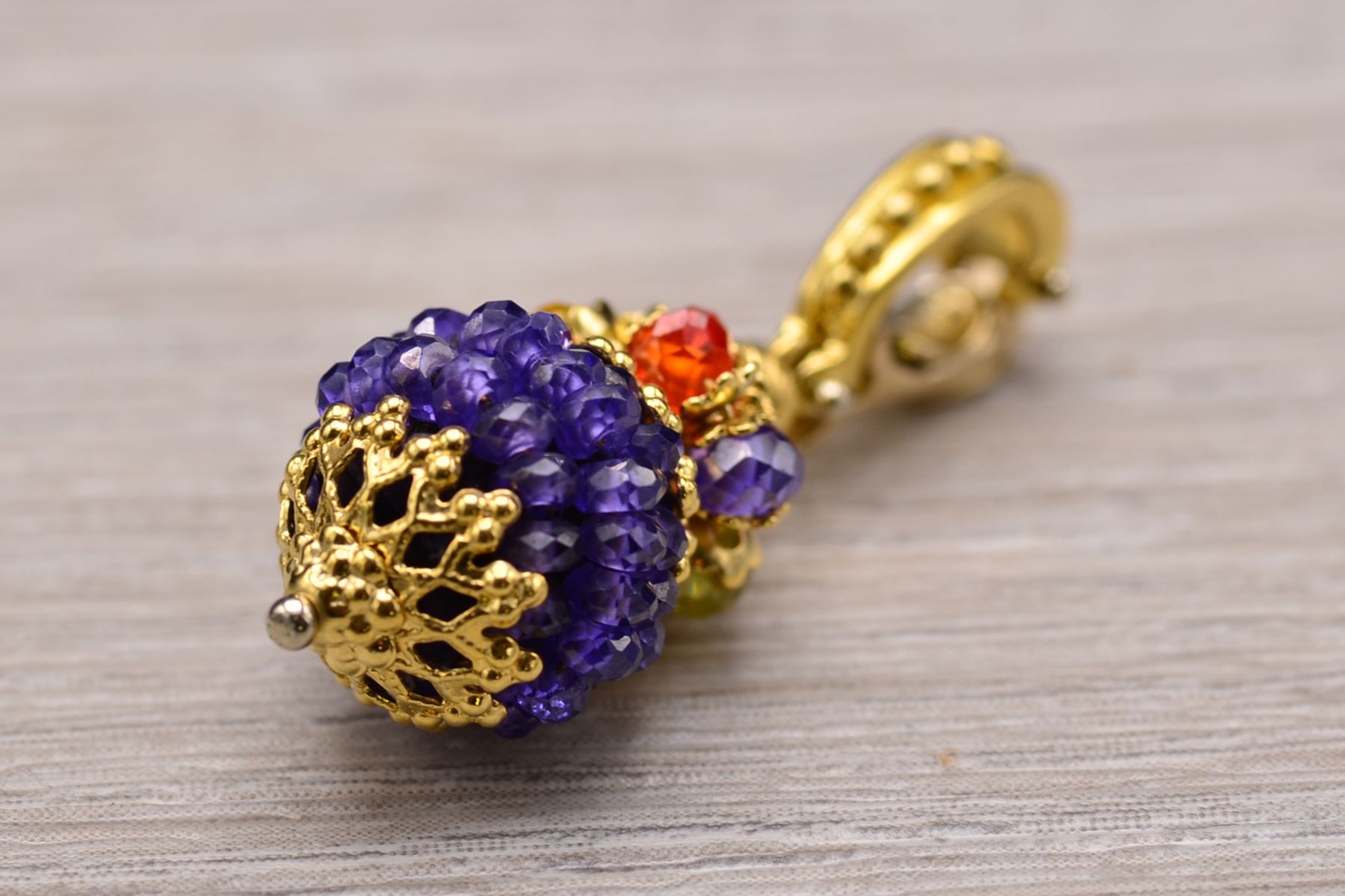 SOLD - The Sunday: Vintage Yellow Gold Signed Amethyst Bead Pendant - Image 3