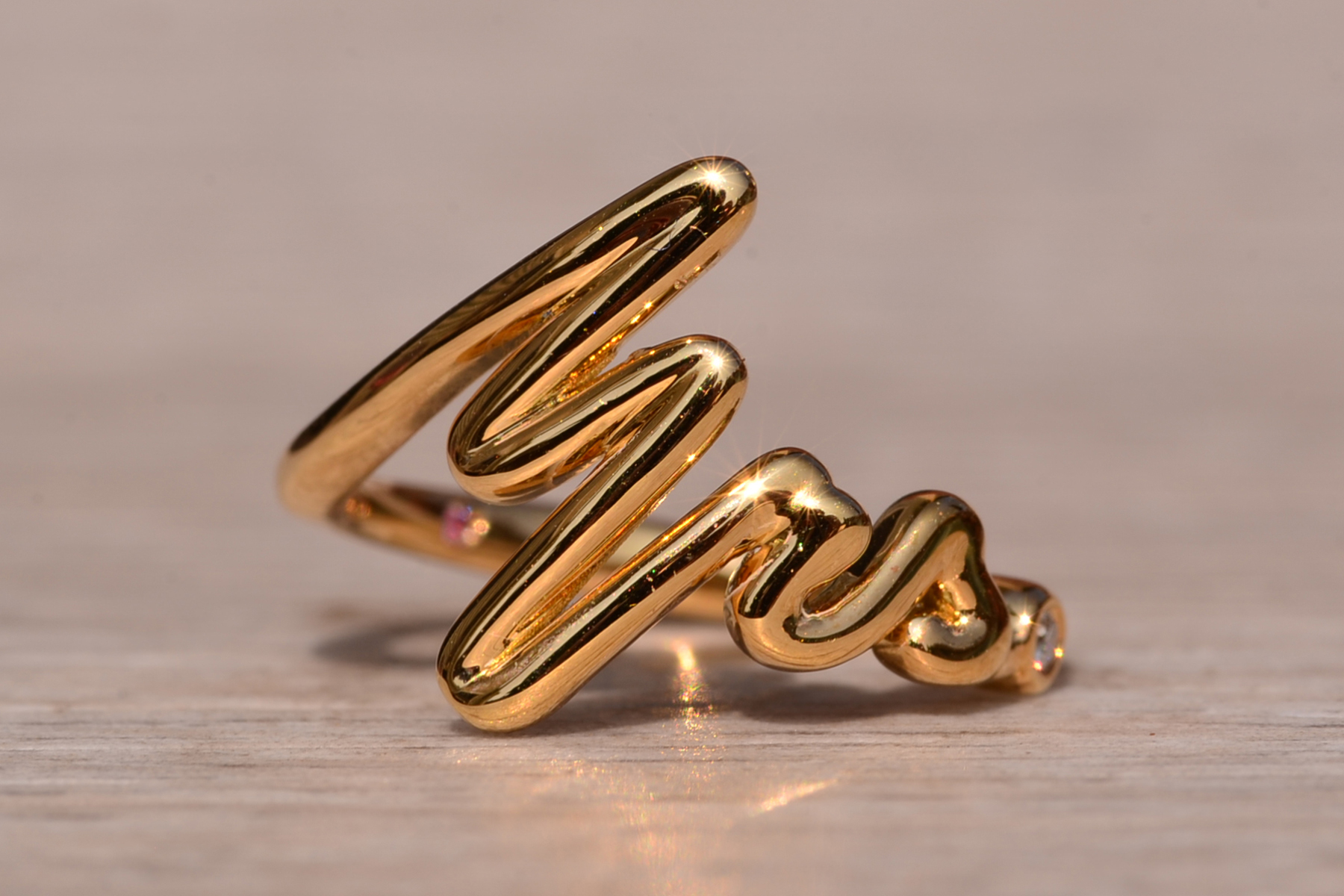 SOLD - The Heart: Ladies Hearts on Fire Yellow Gold Mrs. Ring - Image 2