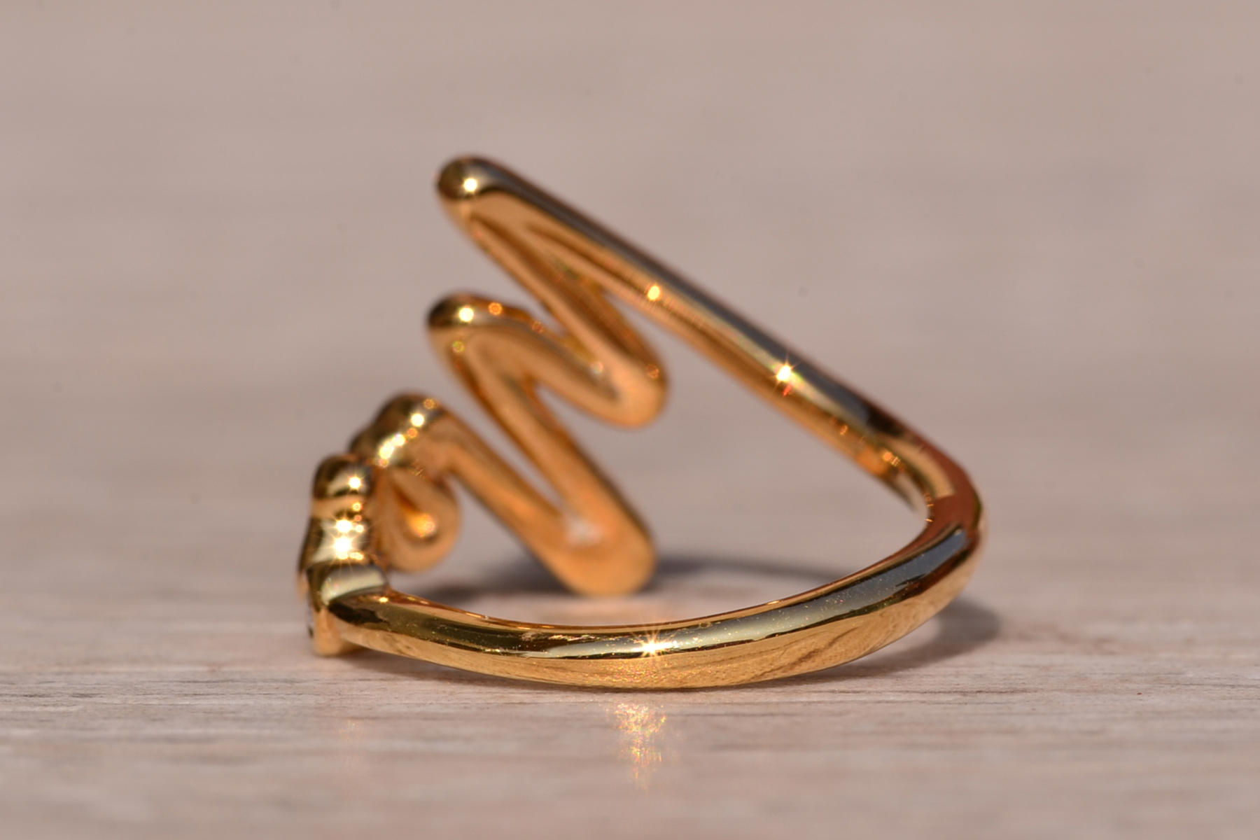 SOLD - The Heart: Ladies Hearts on Fire Yellow Gold Mrs. Ring - Image 4