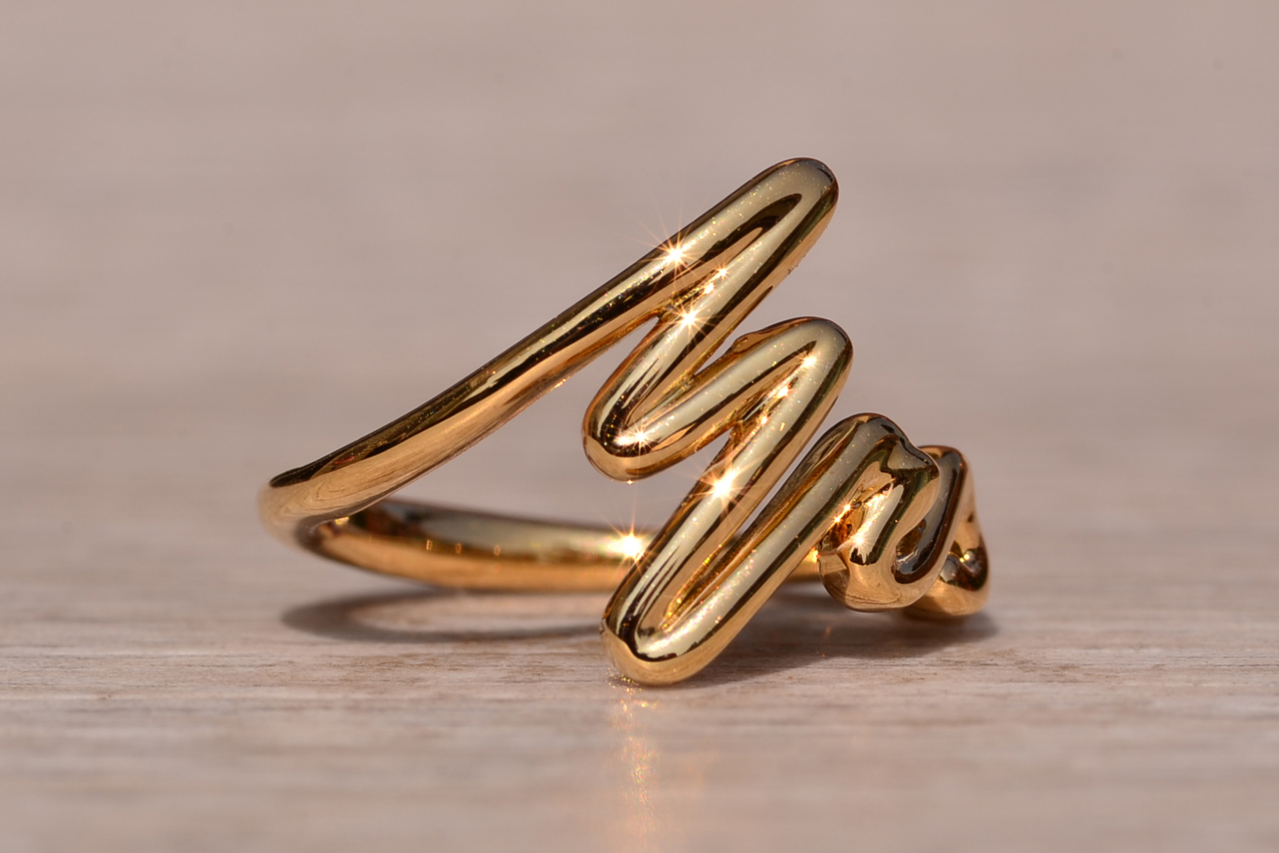 SOLD - The Heart: Ladies Hearts on Fire Yellow Gold Mrs. Ring - Image 6