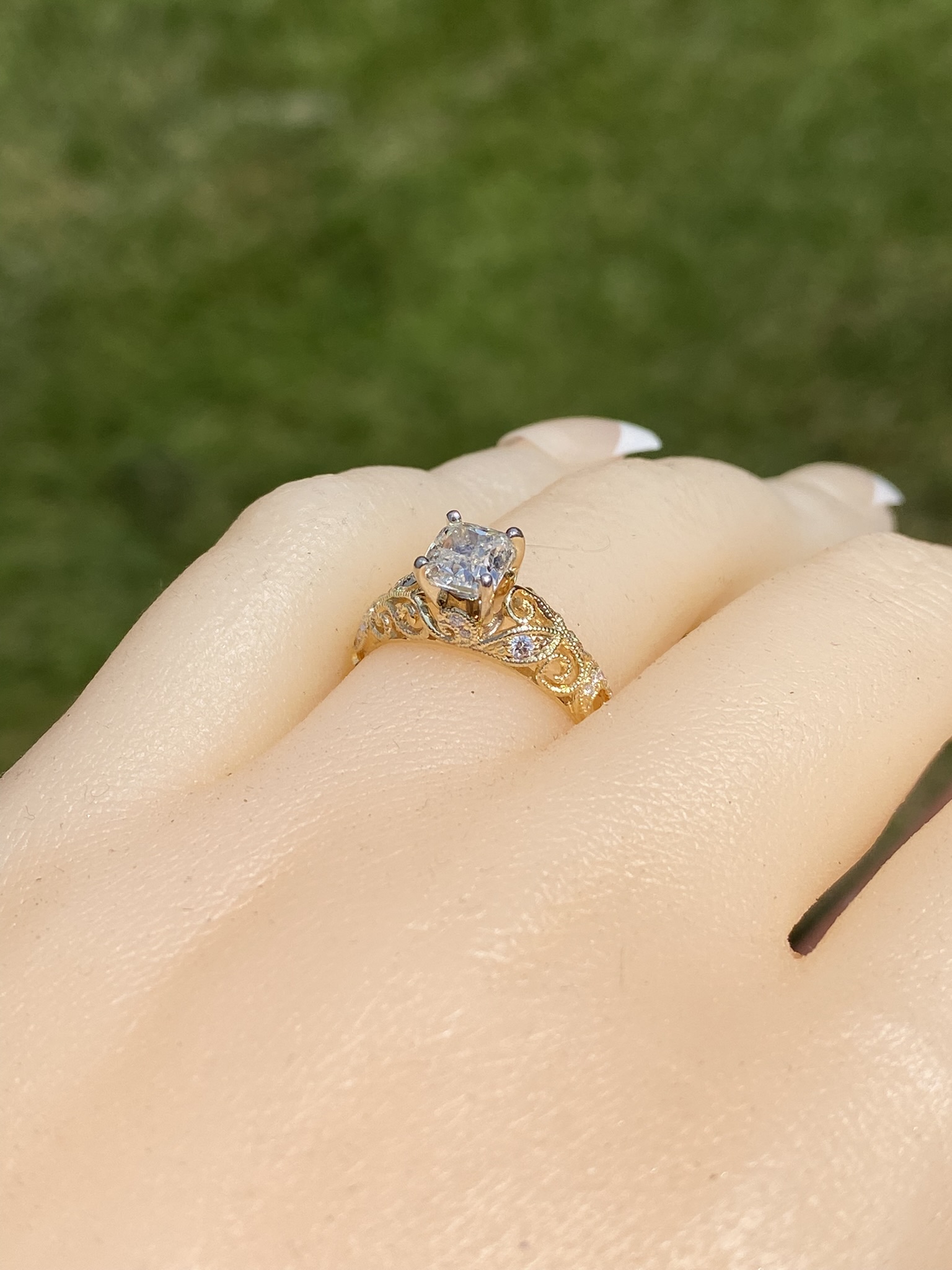SOLD - The Big Reed Path Duo: Signed Shane and Co Ring set with Cushion Cut Natural Diamond - Image 10