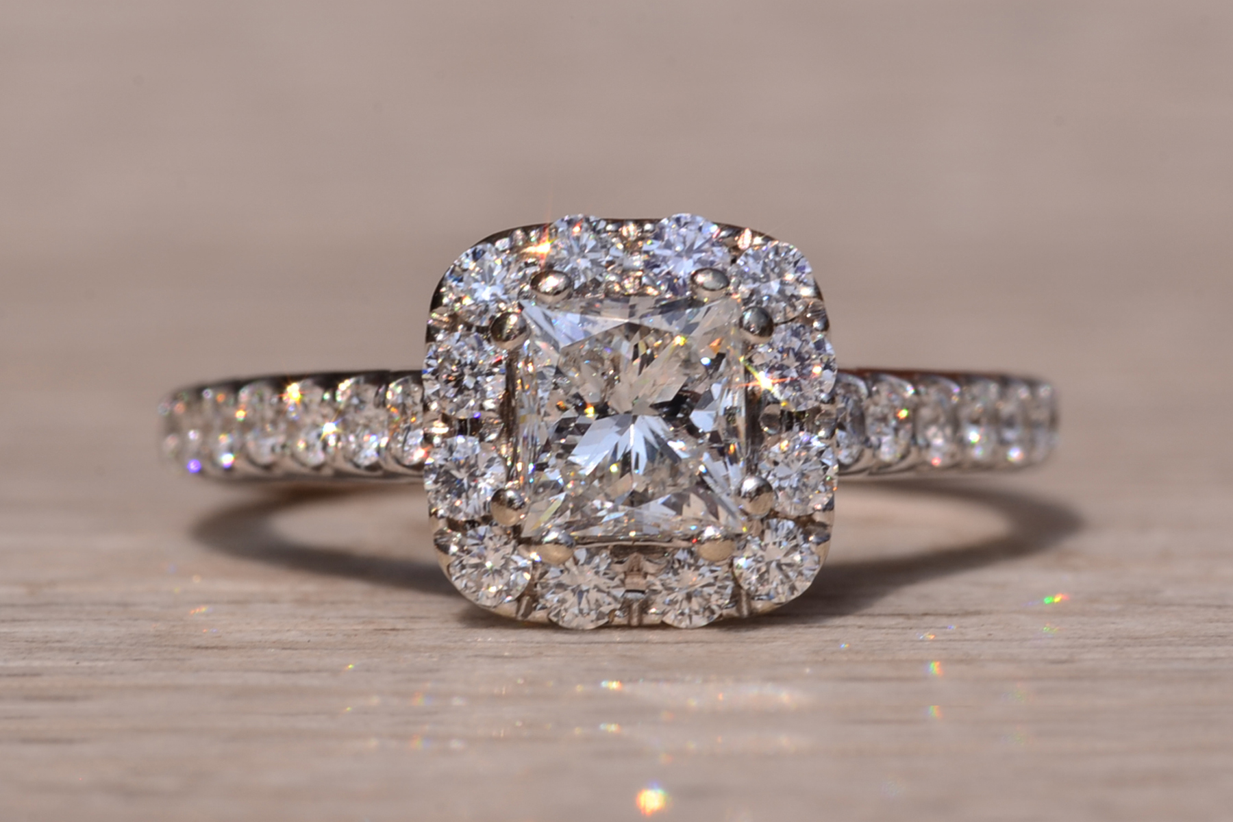 SOLD - The Duryea Ave: Neil Lane Signed Engagement Ring with Princess Cut Natural Diamond - Image 7