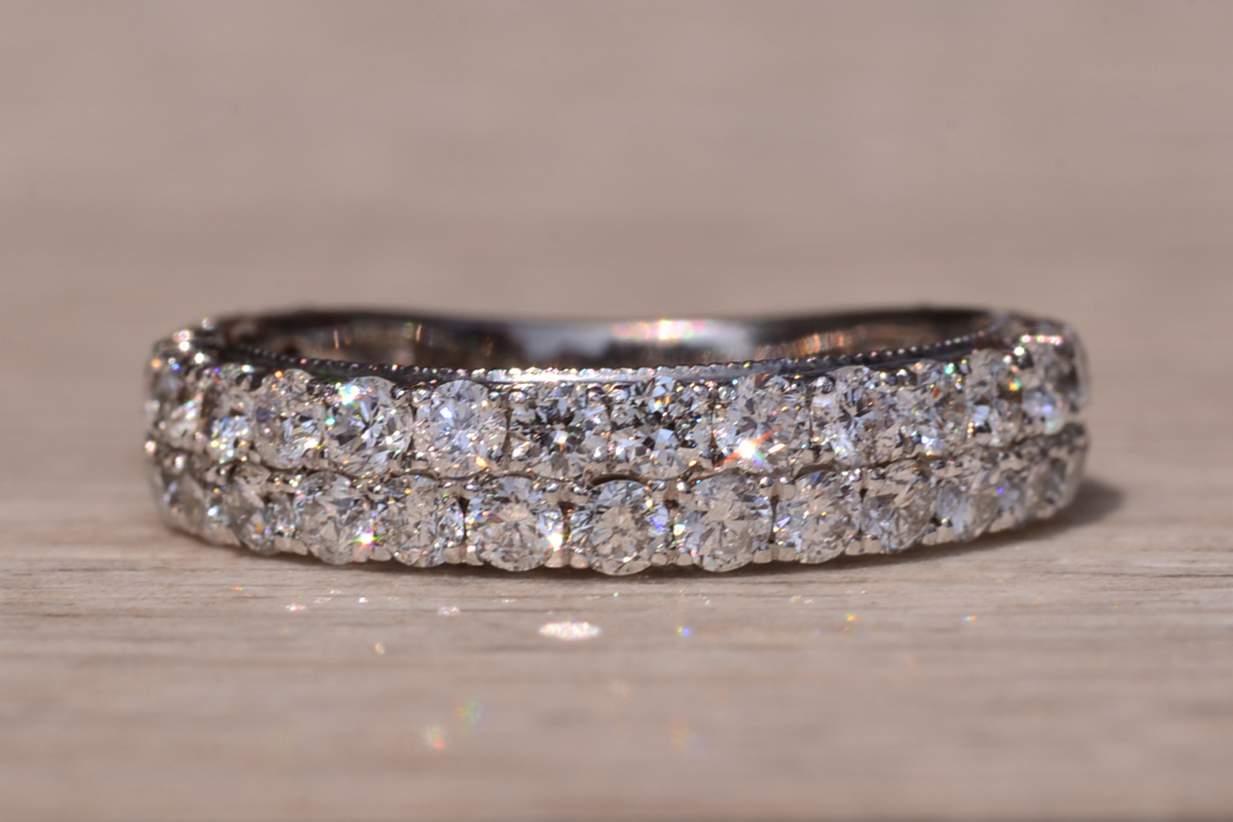 The Old West Lake: Double Row Natural Diamond Band - Image 7