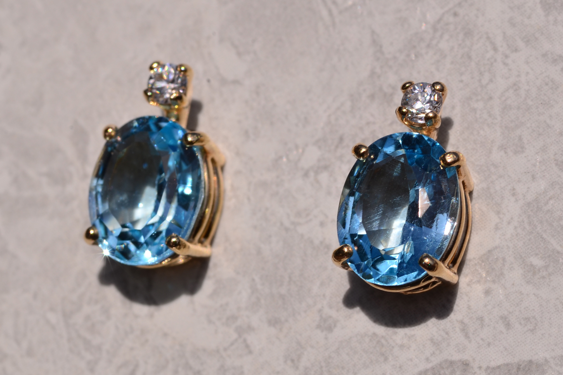 The 120th Street: Blue Topaz and Natural Diamond Stud Earrings in Yellow Gold - Image 3