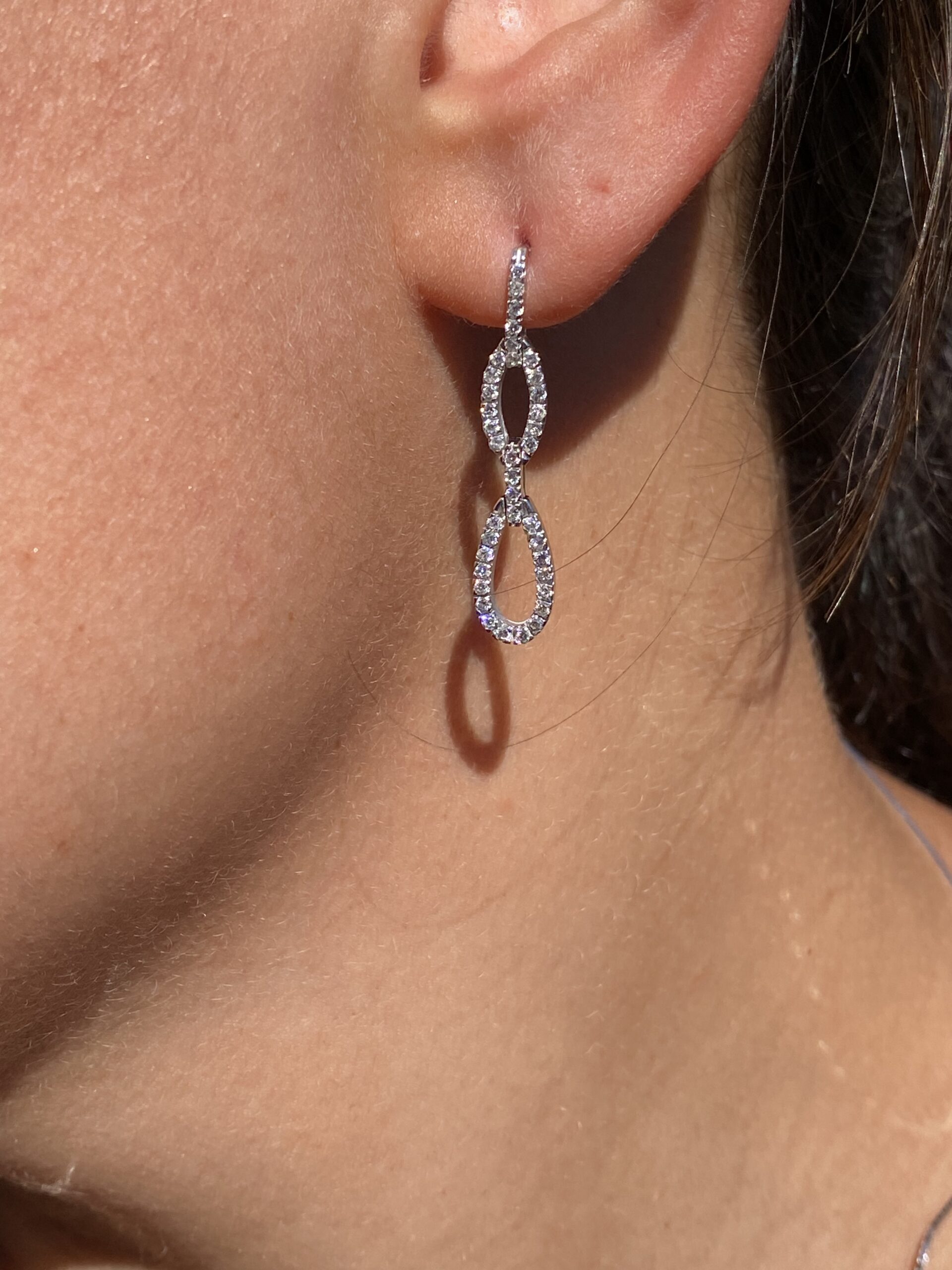 The 126th Street: Diamond Dangler Earrings in White Gold - Image 4
