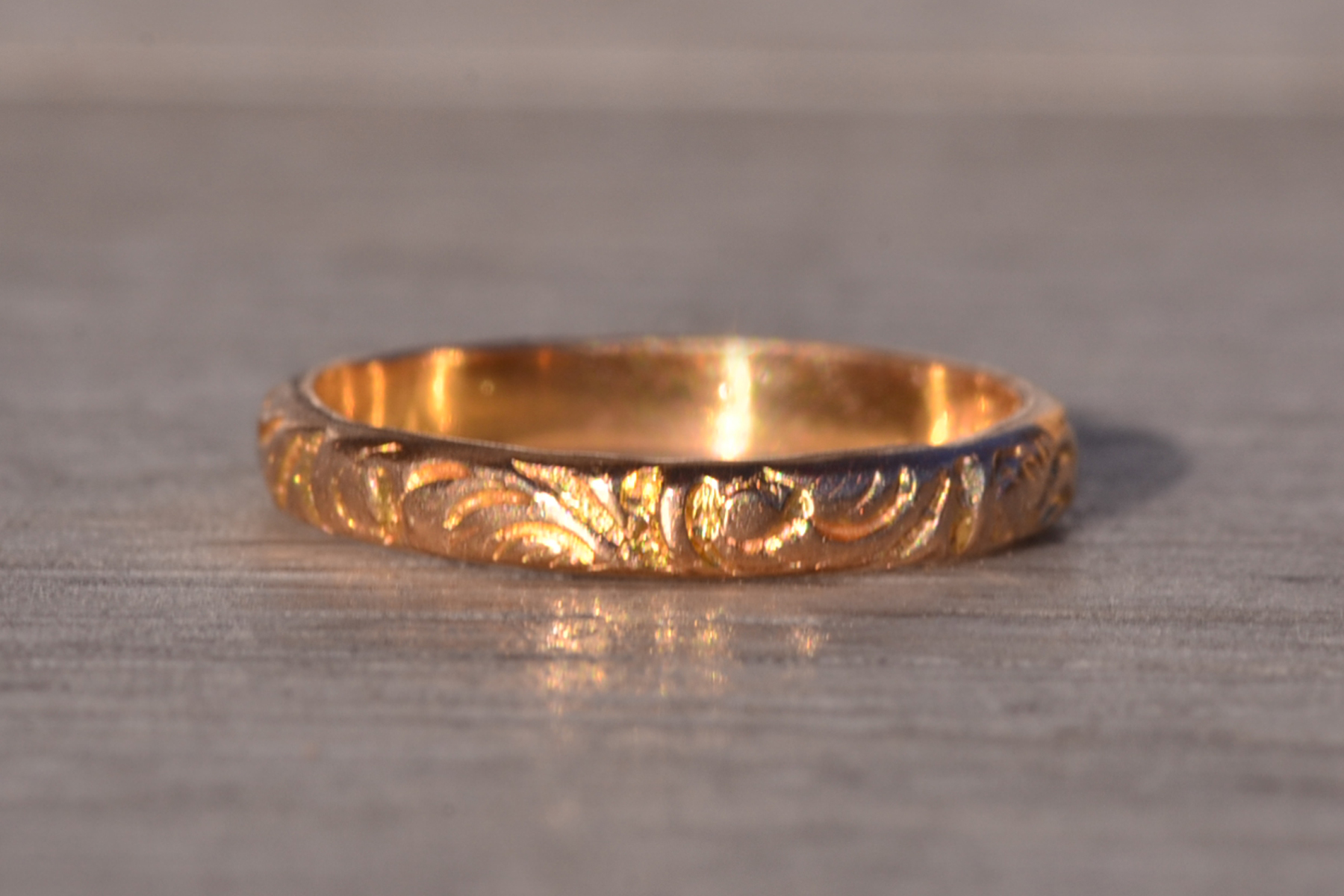 The Gromo: Antique Yellow Gold Hand Engraved Mid Finger or Child's Ring - Image 3