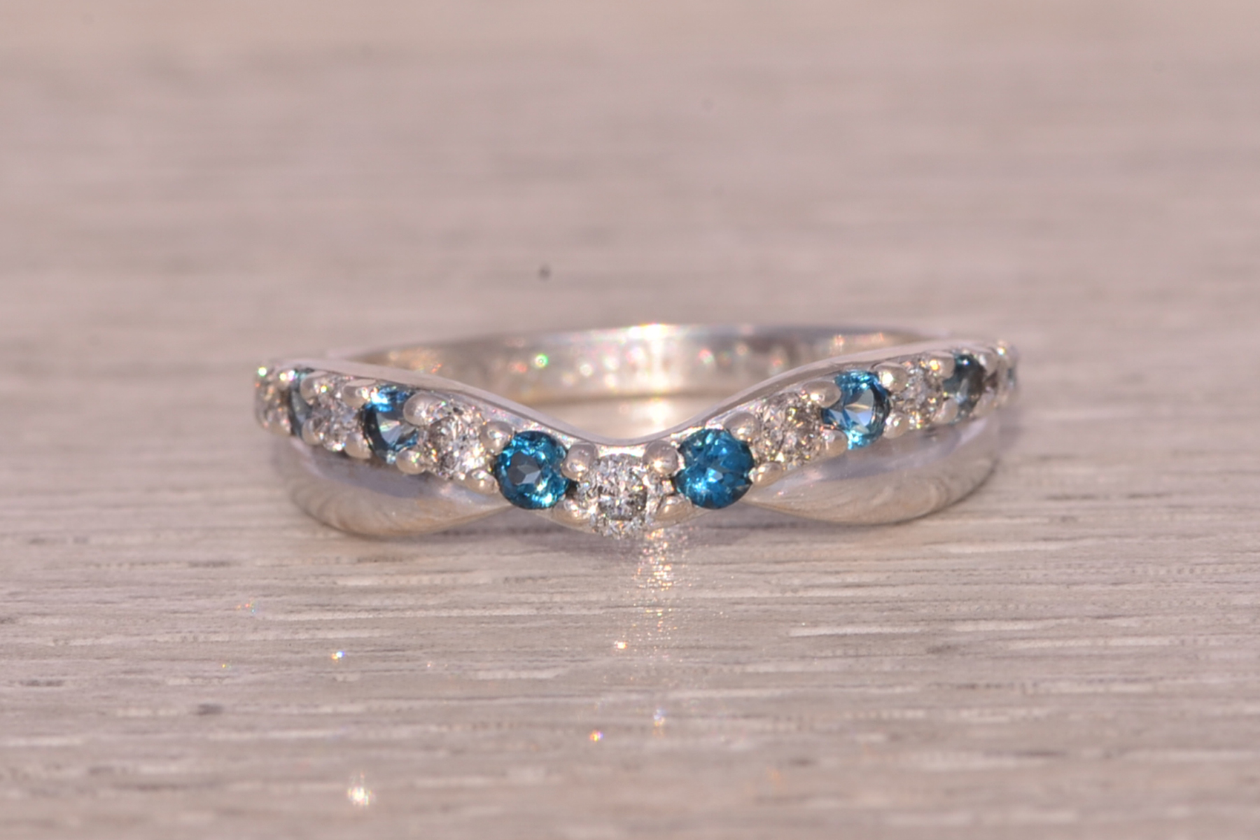 The Nebula Twist: Topaz and Diamond Ring in White Gold - Image 2