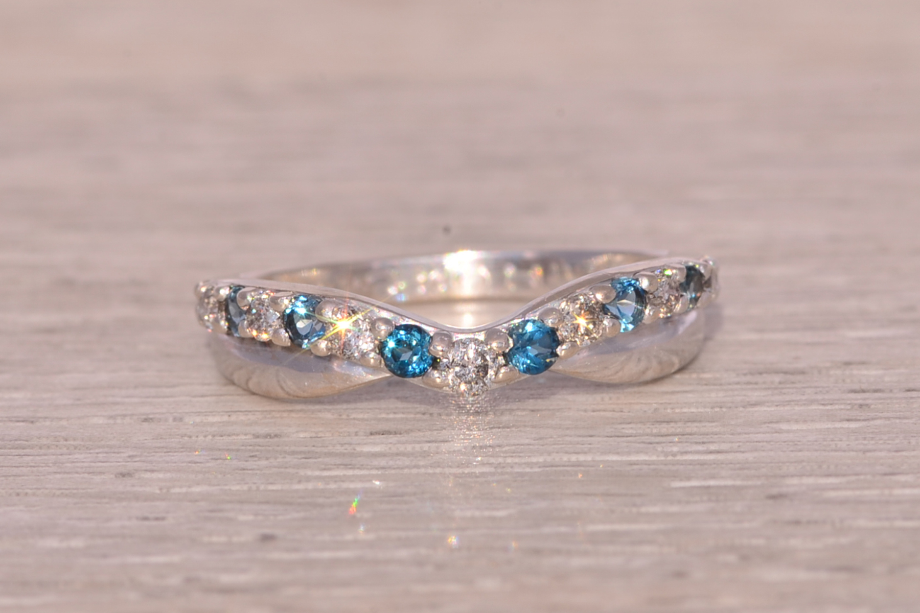 The Nebula Twist: Topaz and Diamond Ring in White Gold - Image 7