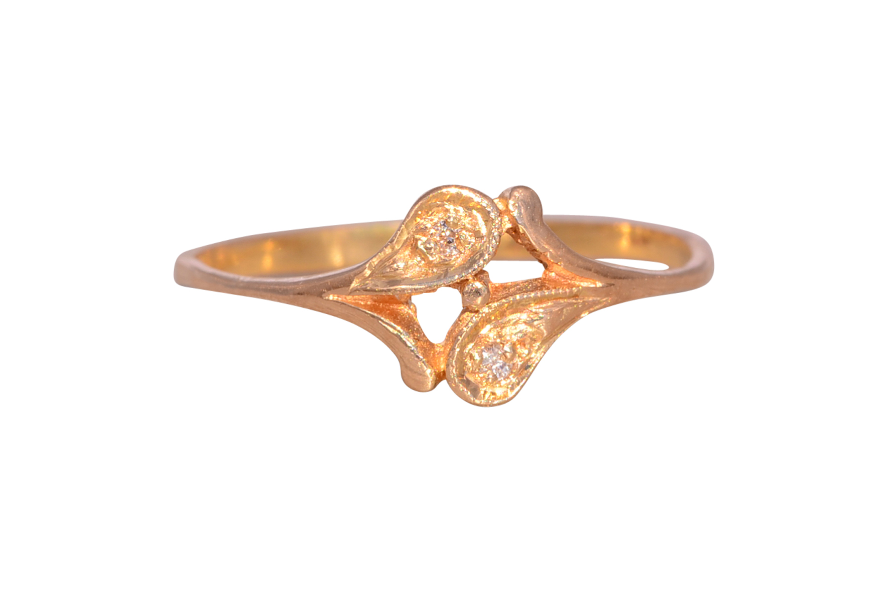 The Golden Leaf: Natural Diamond Ring in Yellow Gold