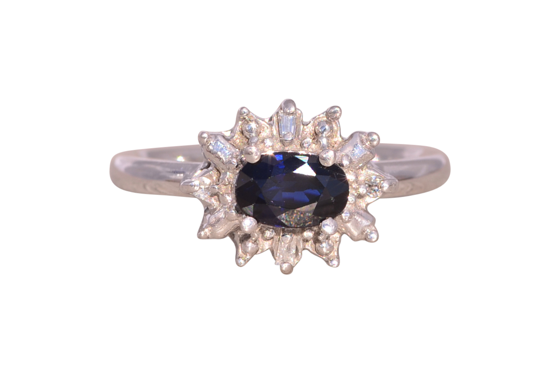 The Sapphire East: Sapphire and Diamond Ring in White Gold