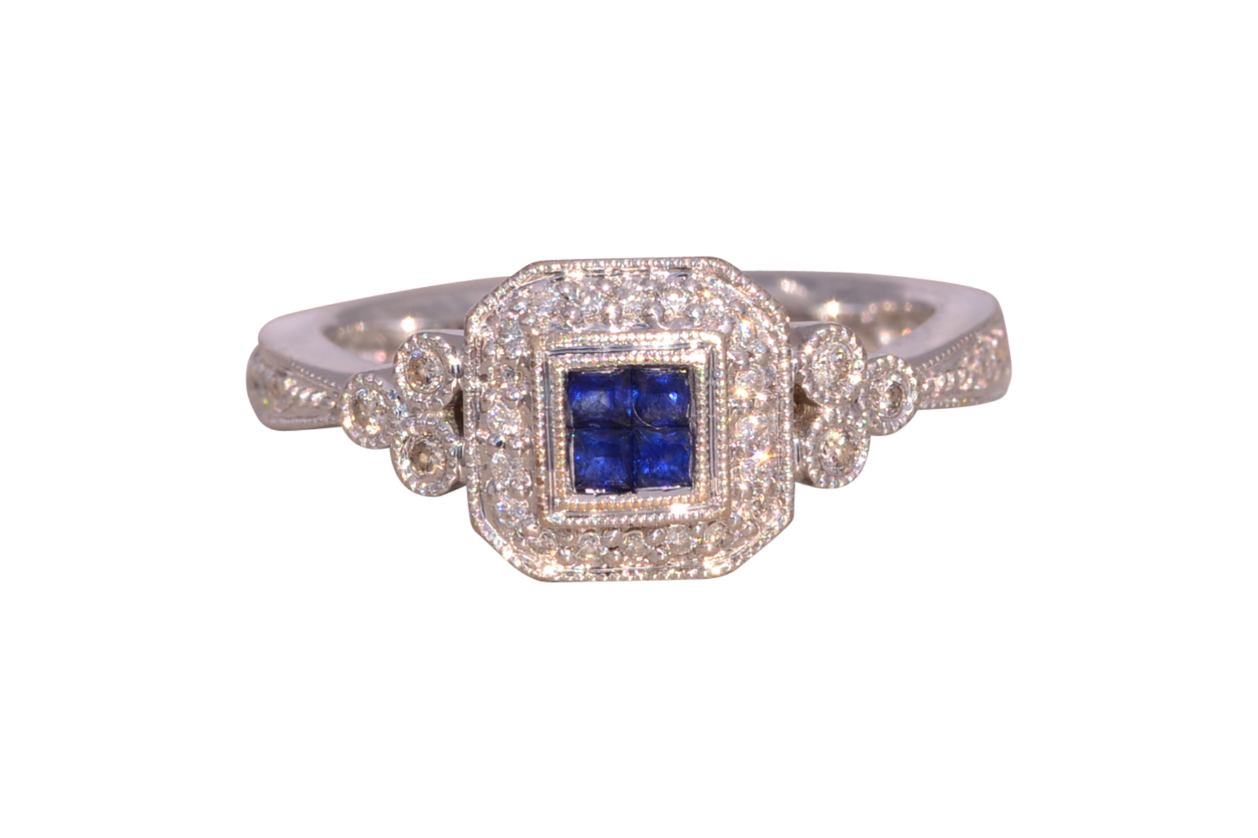The Sapphire Elegance: Sapphire and Diamond Ring in White Gold