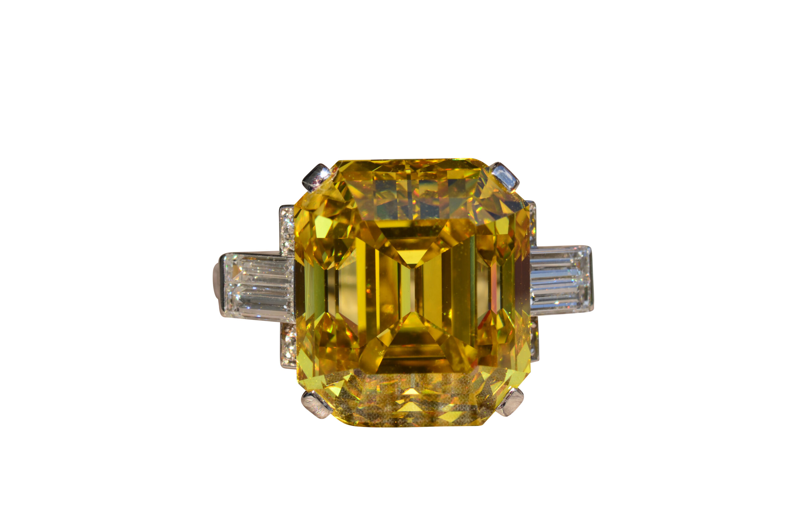 The Amazement: Absolutely Outstanding GIA Graded 19.01 carat Emerald Cut Fancy Vivid Orangy-Yellow Vs2 Diamond Ring