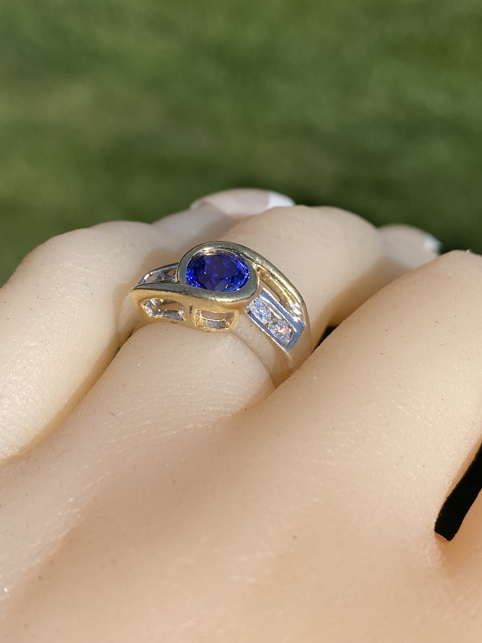 The Crieff: Ladies 14K Two Tone Ring set with Tanzanite and Diamonds - Image 10