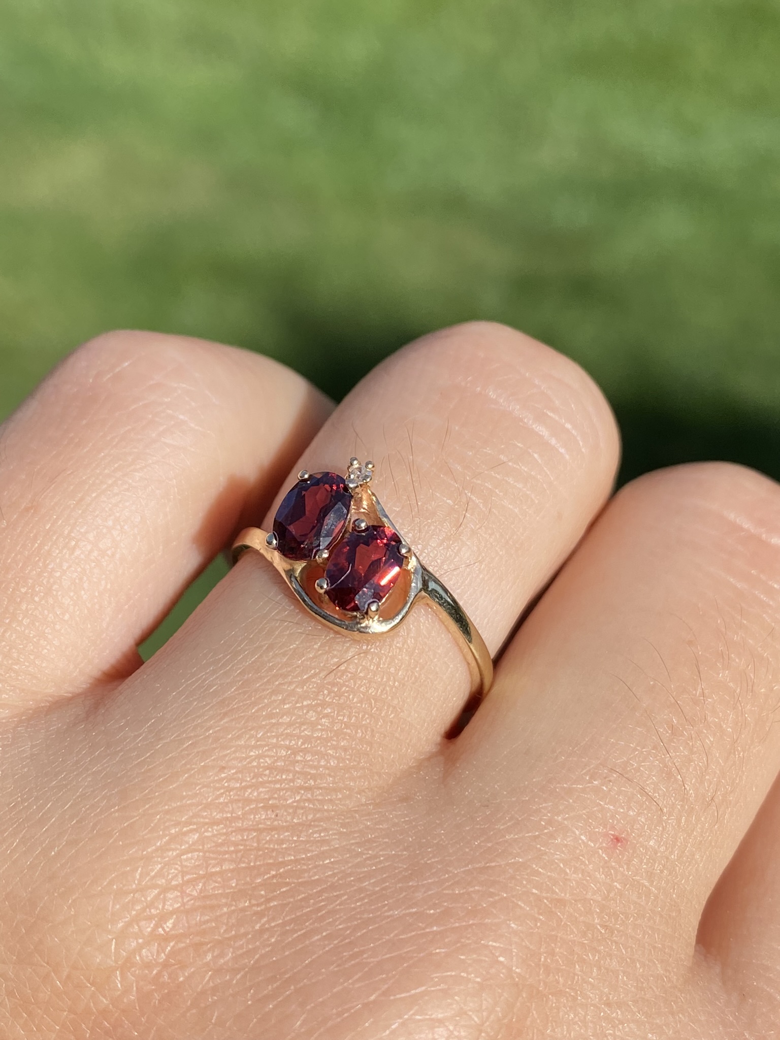 SOLD - The Mankota: Ladies 14K Yellow Gold Vintage Two Stone Garnet and Diamond Ring - Image 10