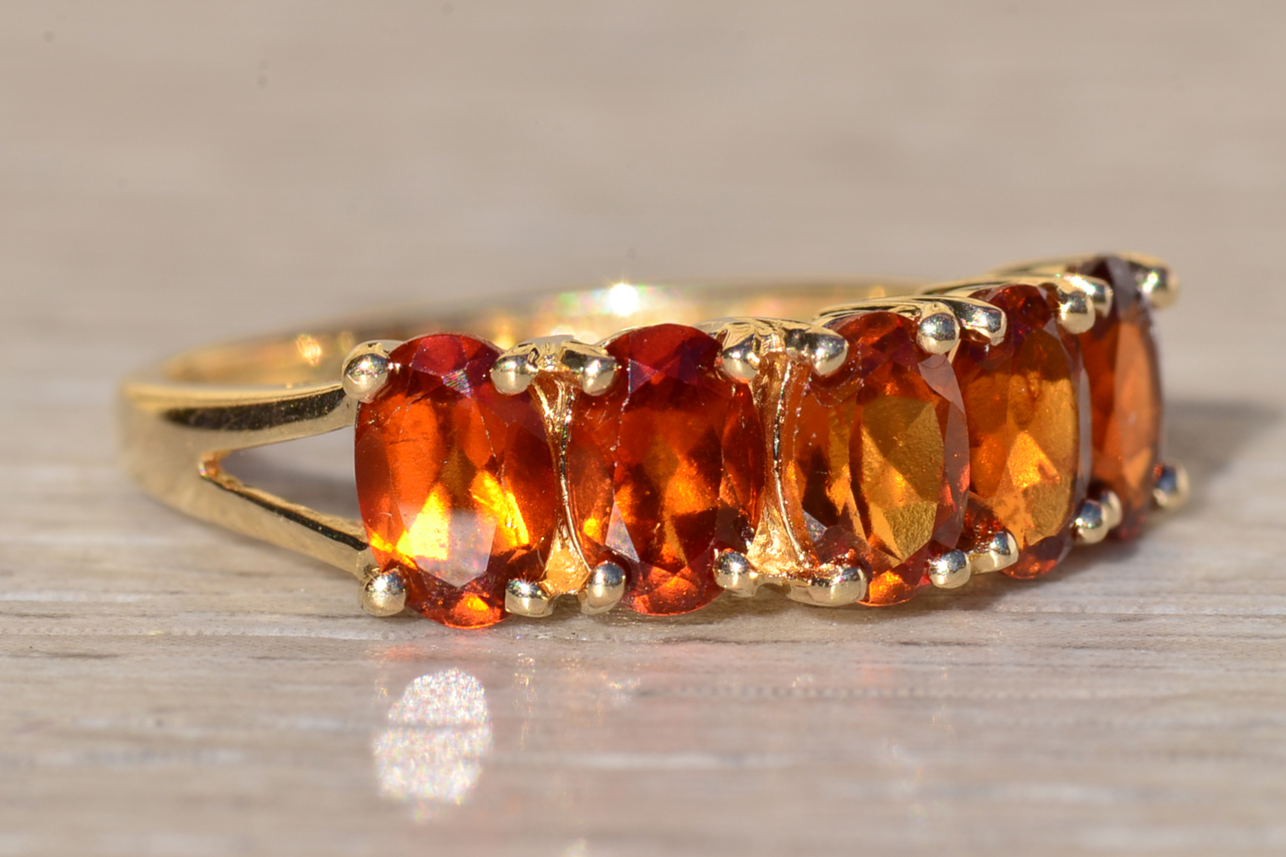 SOLD - The Bervie: Ladies Yellow Gold Garnet Ring - Image 6