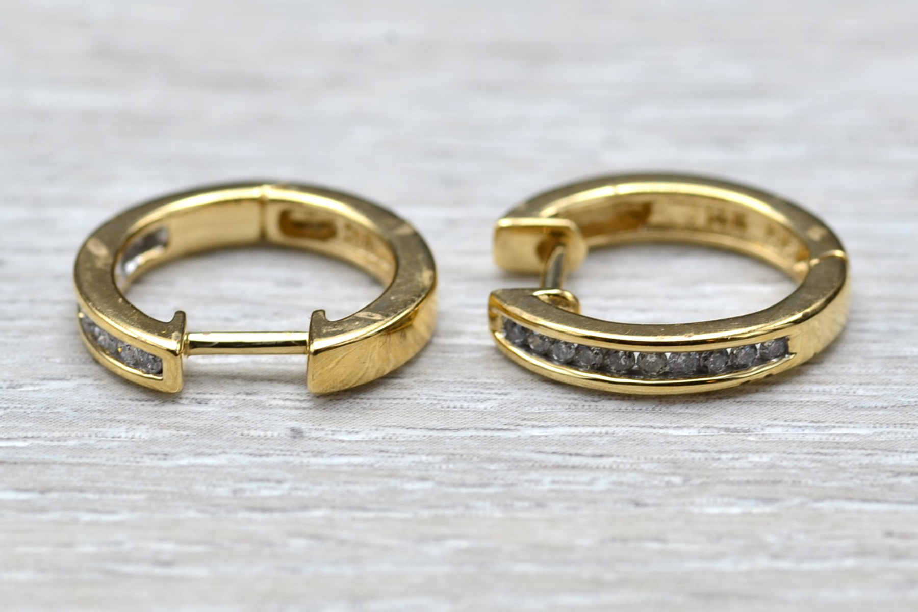 The Alvernons: Ladies 14K Gold 5/8" Diamond Set Hoop Earrings - Image 4