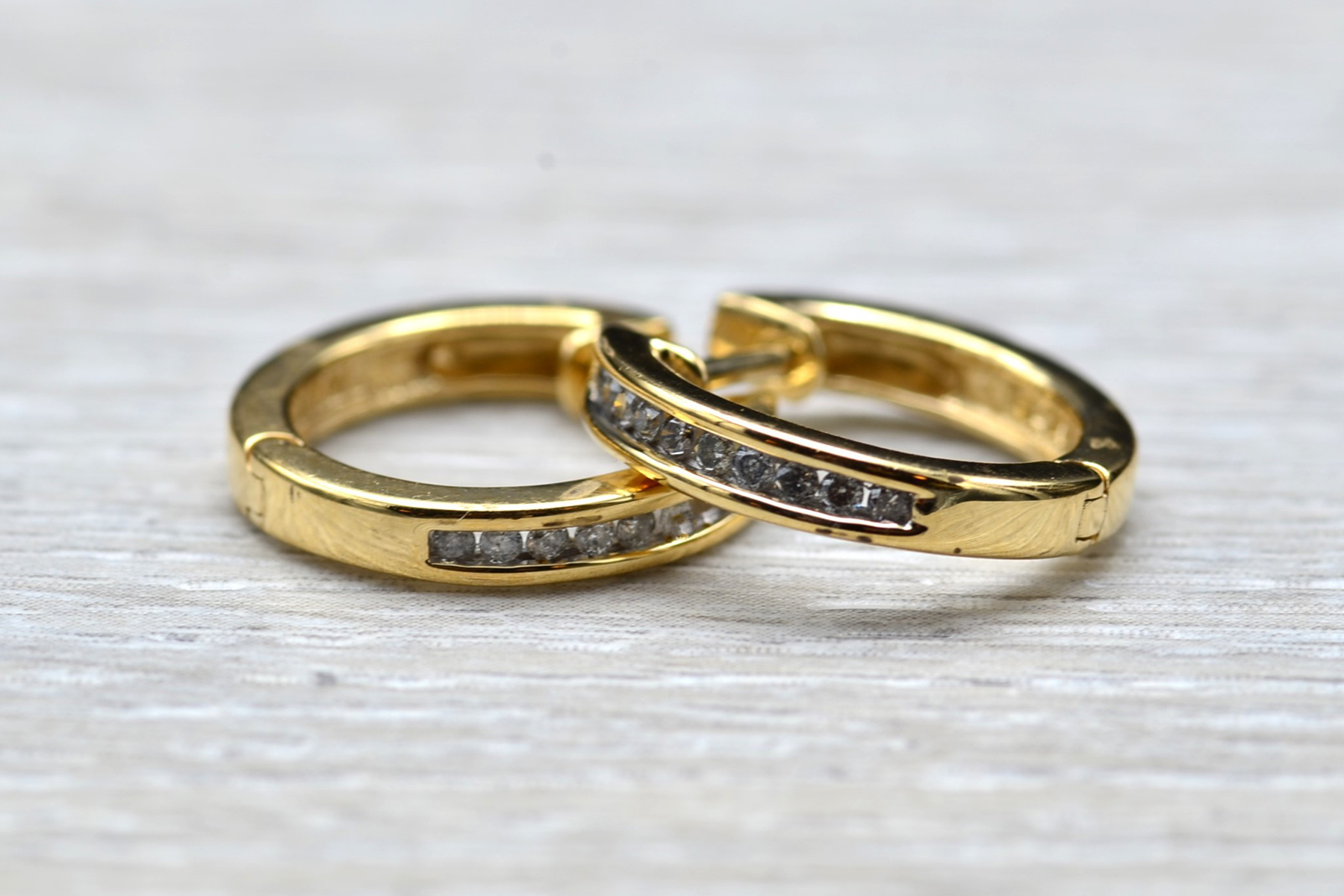 The Alvernons: Ladies 14K Gold 5/8" Diamond Set Hoop Earrings - Image 5