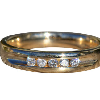 The Billingsley:  Men's 14K Yellow Gold and Diamond Wedding Band