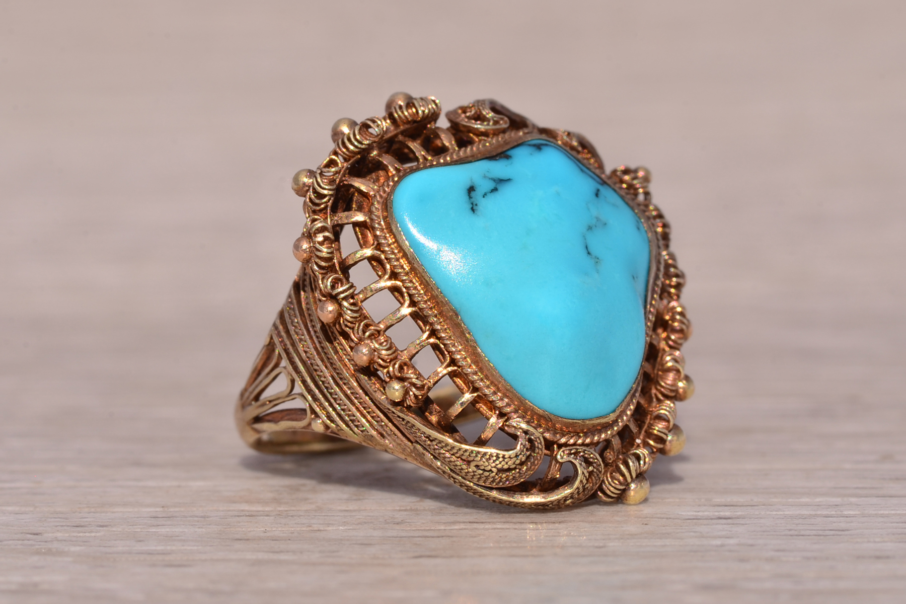 The Desert Treasure: Turquoise Statement Ring in Yellow Gold - Image 6