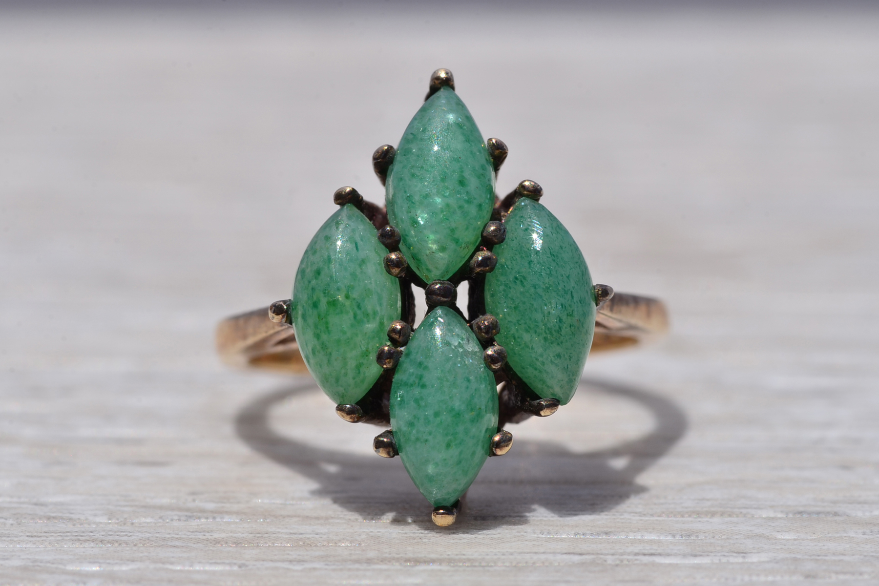 The Green Goddess: Aventurine Quartz Cluster Ring in Yellow Gold - Image 2