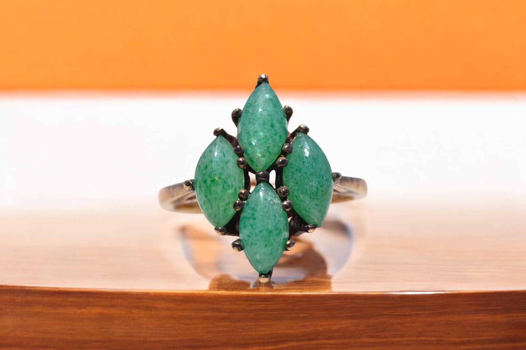 The Green Goddess: Aventurine Quartz Cluster Ring in Yellow Gold - Image 12