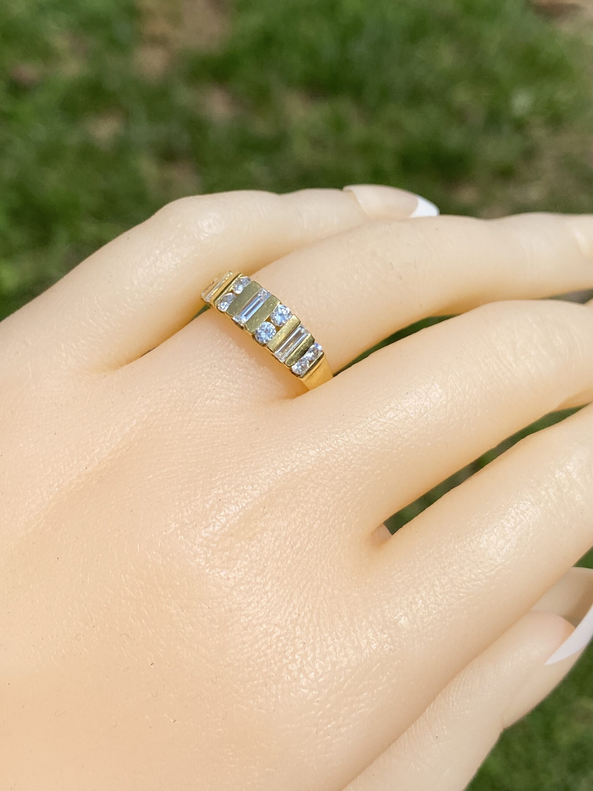 The Skyline Band: Baguette and Natural Diamond Ring in Yellow Gold - Image 9