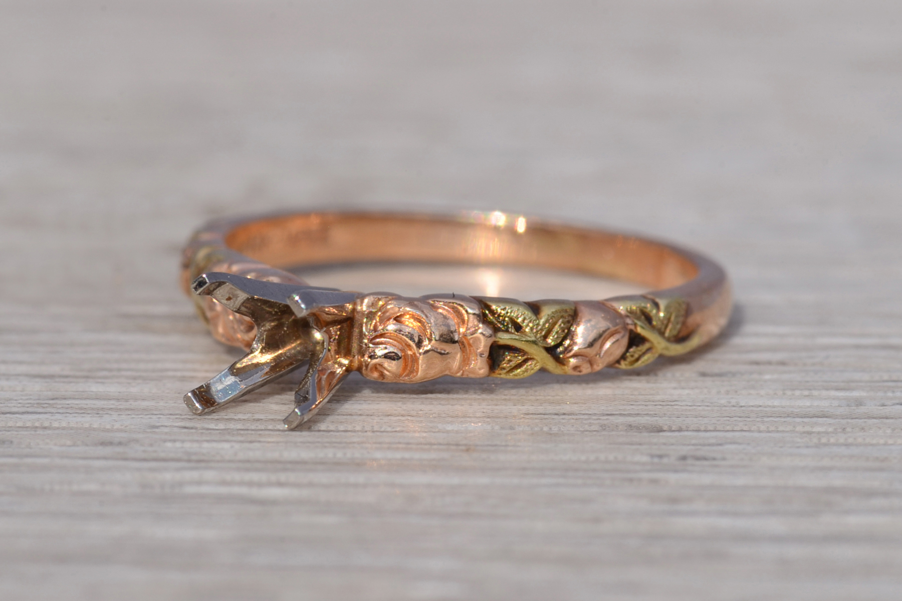 The Floral Grace: Jabel Signed Two-Tone Ring Mounting in Rose and Yellow Gold - Image 3