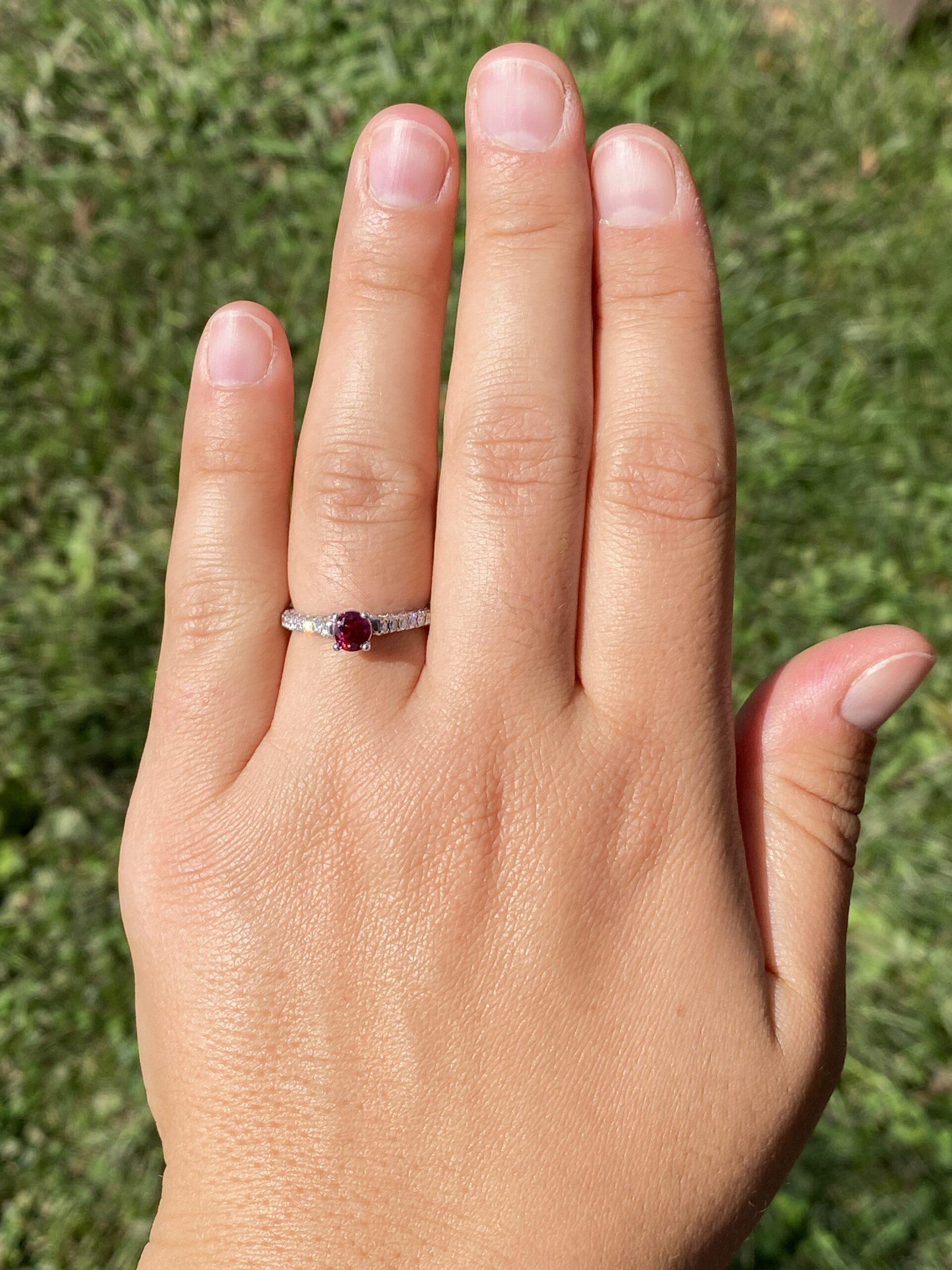 The Crimson Brilliance: Ruby and Natural Diamond Ring in White Gold - Image 8