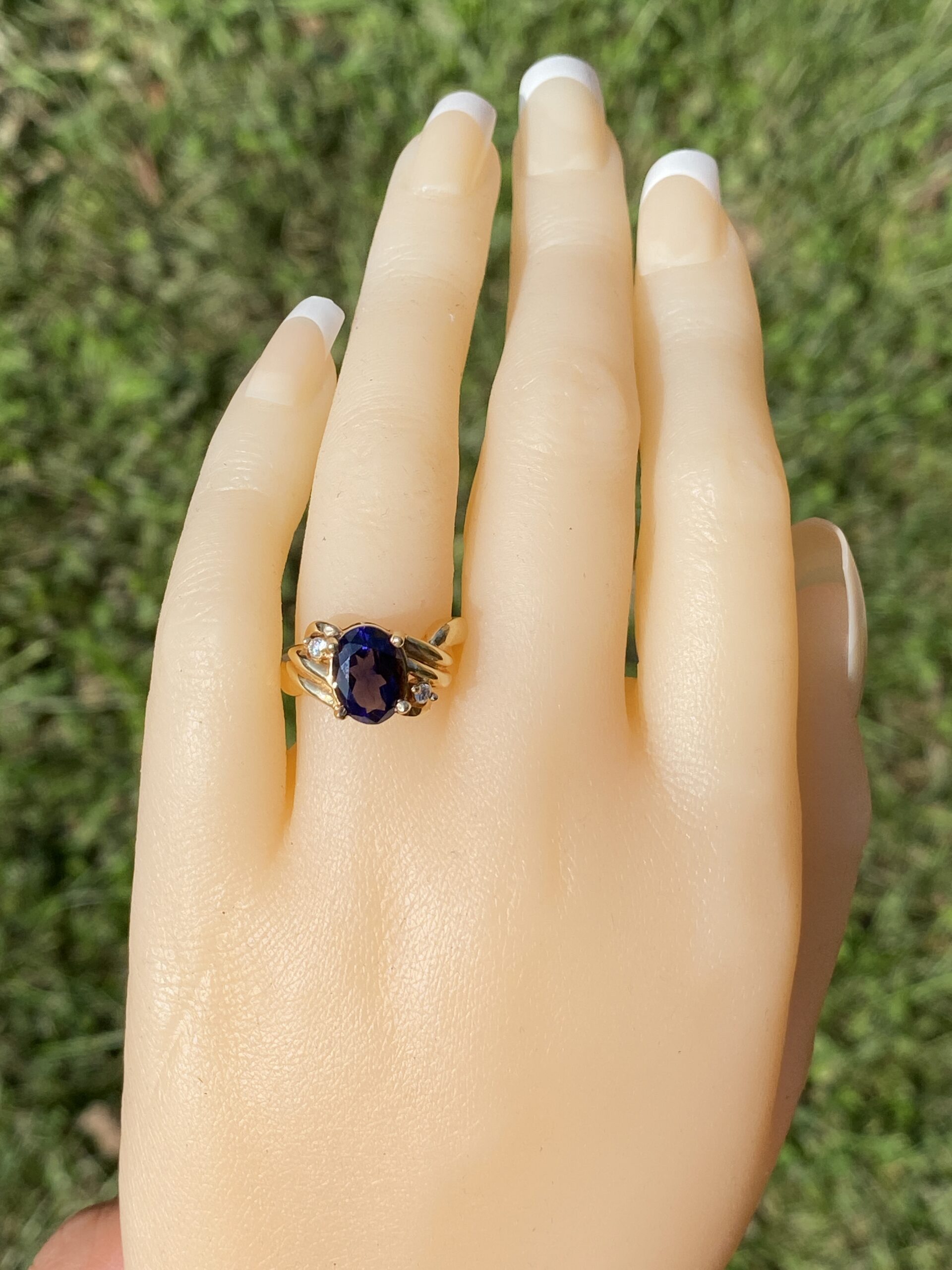 The Midnight Current: Iolite and Natural Diamond Ring in Yellow Gold - Image 8