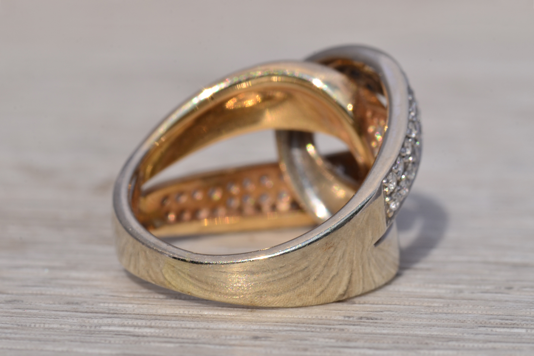 The Entwined Brilliance: Natural Diamond Ring in Two-Tone Gold - Image 5