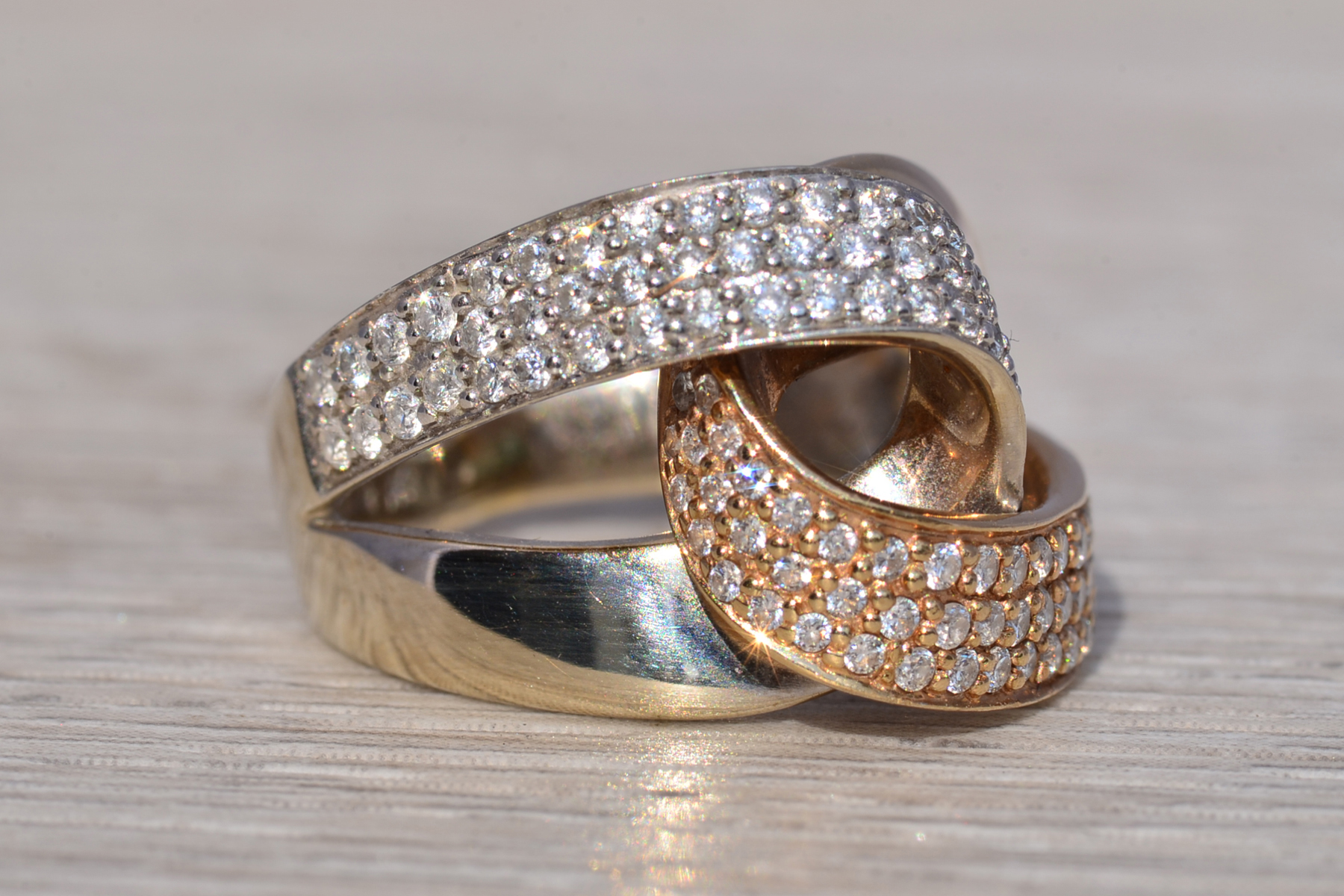 The Entwined Brilliance: Natural Diamond Ring in Two-Tone Gold - Image 7