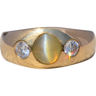 The Golden Ray: Cat’s Eye Chrysoberyl and Natural Diamond Men’s Ring in 14 Karat Yellow Gold
