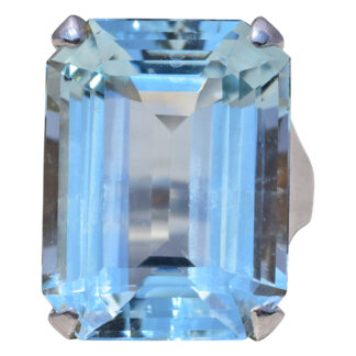The Aqua Radiance: 27-Carat Aquamarine Ring in Rhodium Plated Yellow Gold