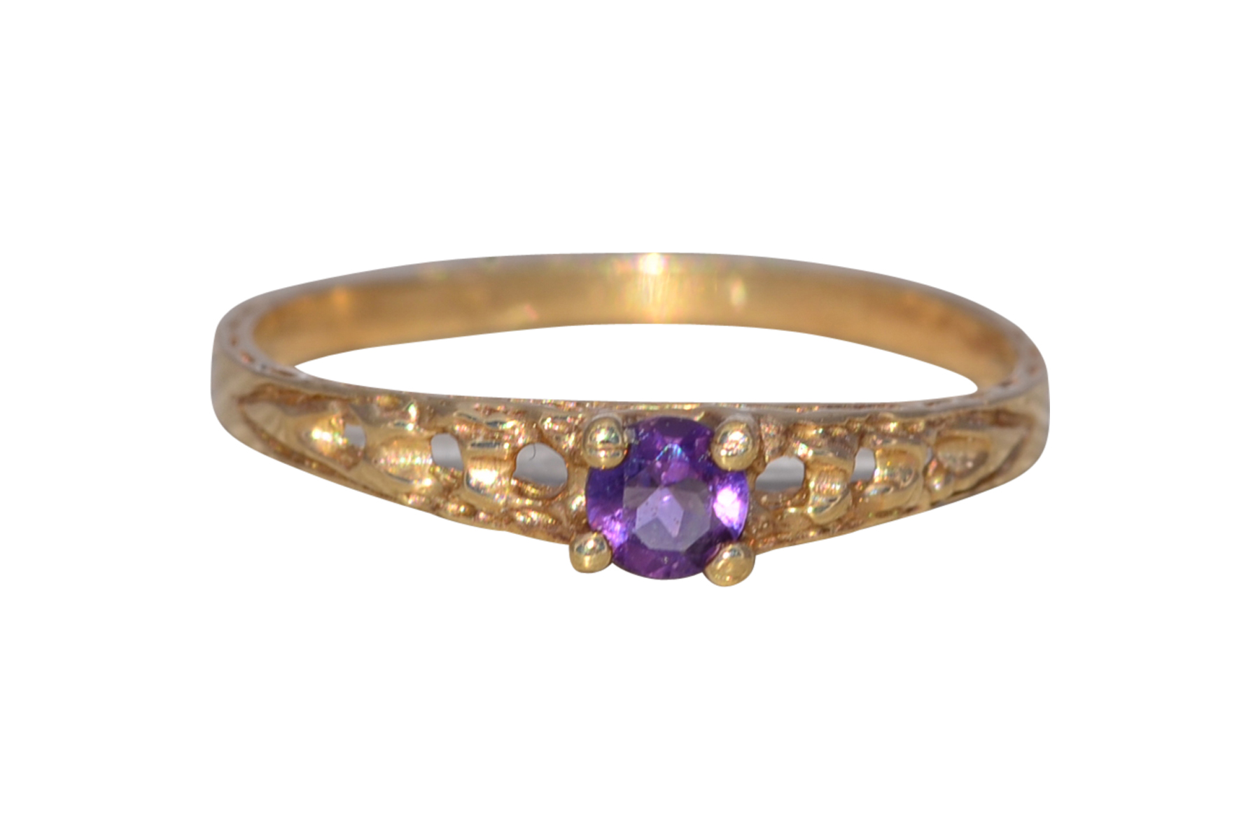 The Petite Violet: Amethyst Ring in Yellow Gold