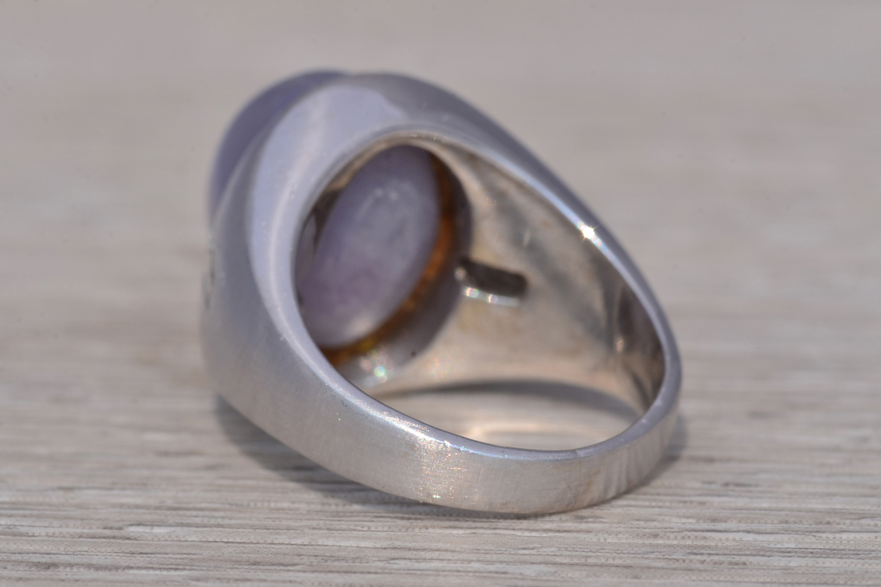 The Celestial Glow: Star Sapphire and Diamond Ring in White Gold - Image 4