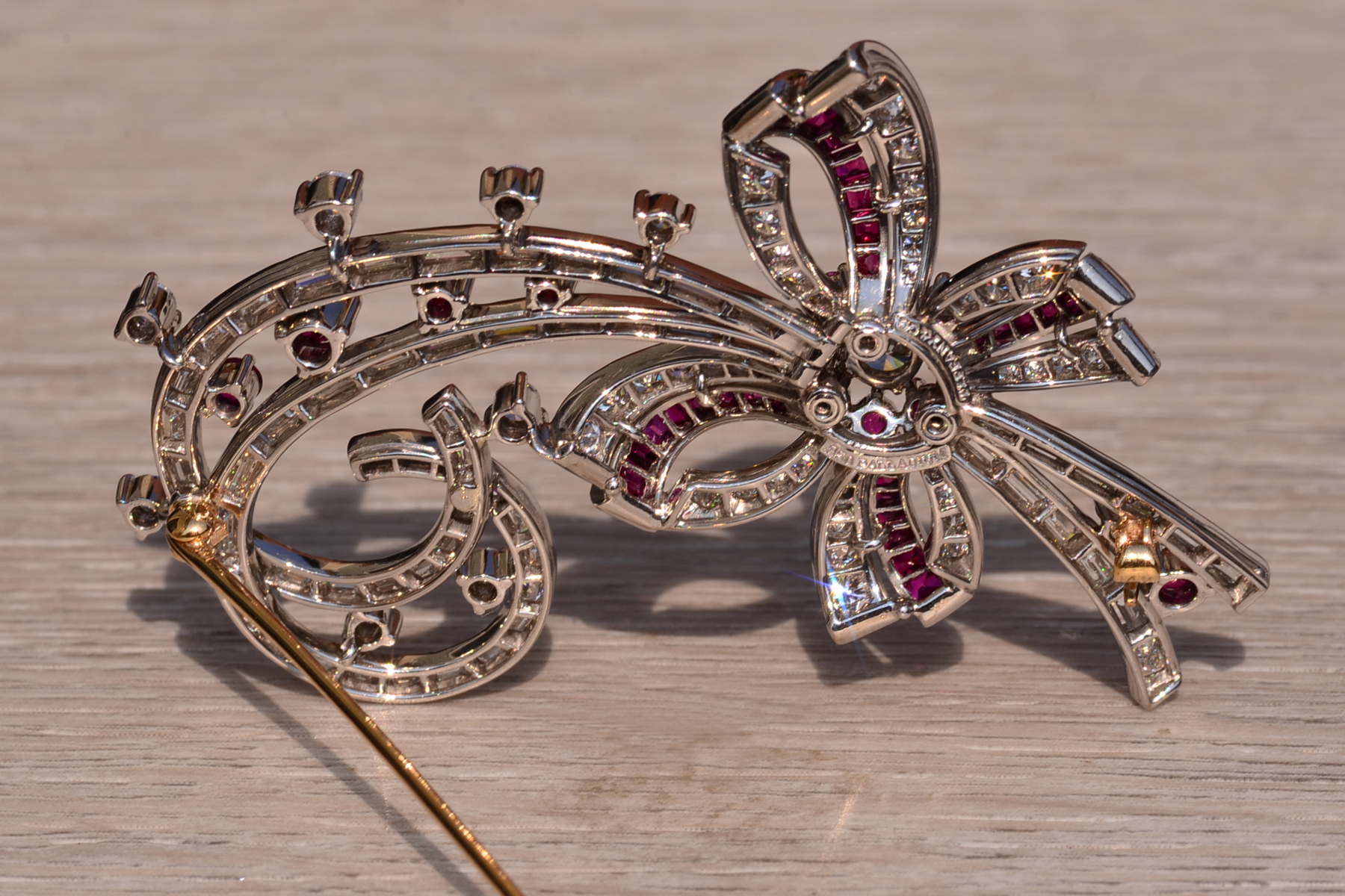 SOLD - The Val-Belair: Outstanding Tiffany and Company Natural Ruby and Diamond Brooch - Image 7