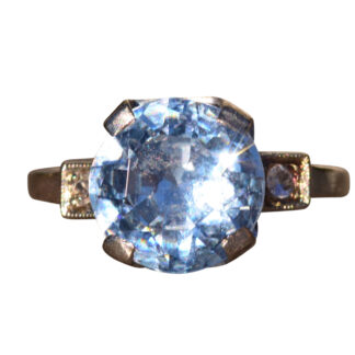 The Eden Isle:  Ladies Antique 14K White Gold Ring set with Spinel