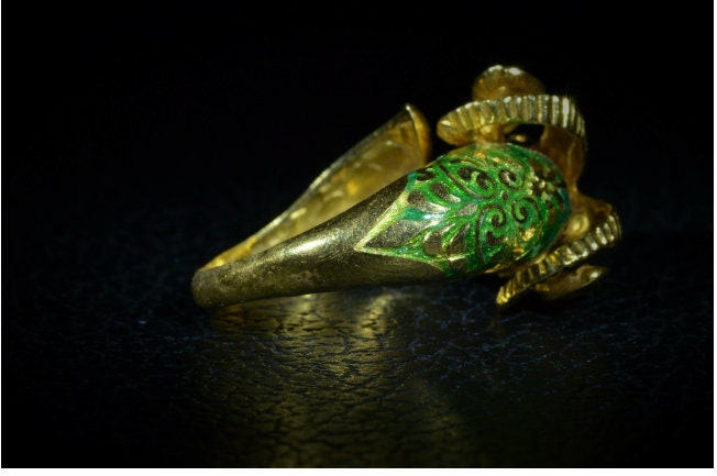 SOLD - The Penn Yan: Vintage Lalounis Rams Head Ring - Image 4