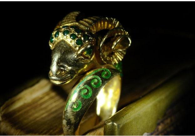 SOLD - The Penn Yan: Vintage Lalounis Rams Head Ring - Image 3