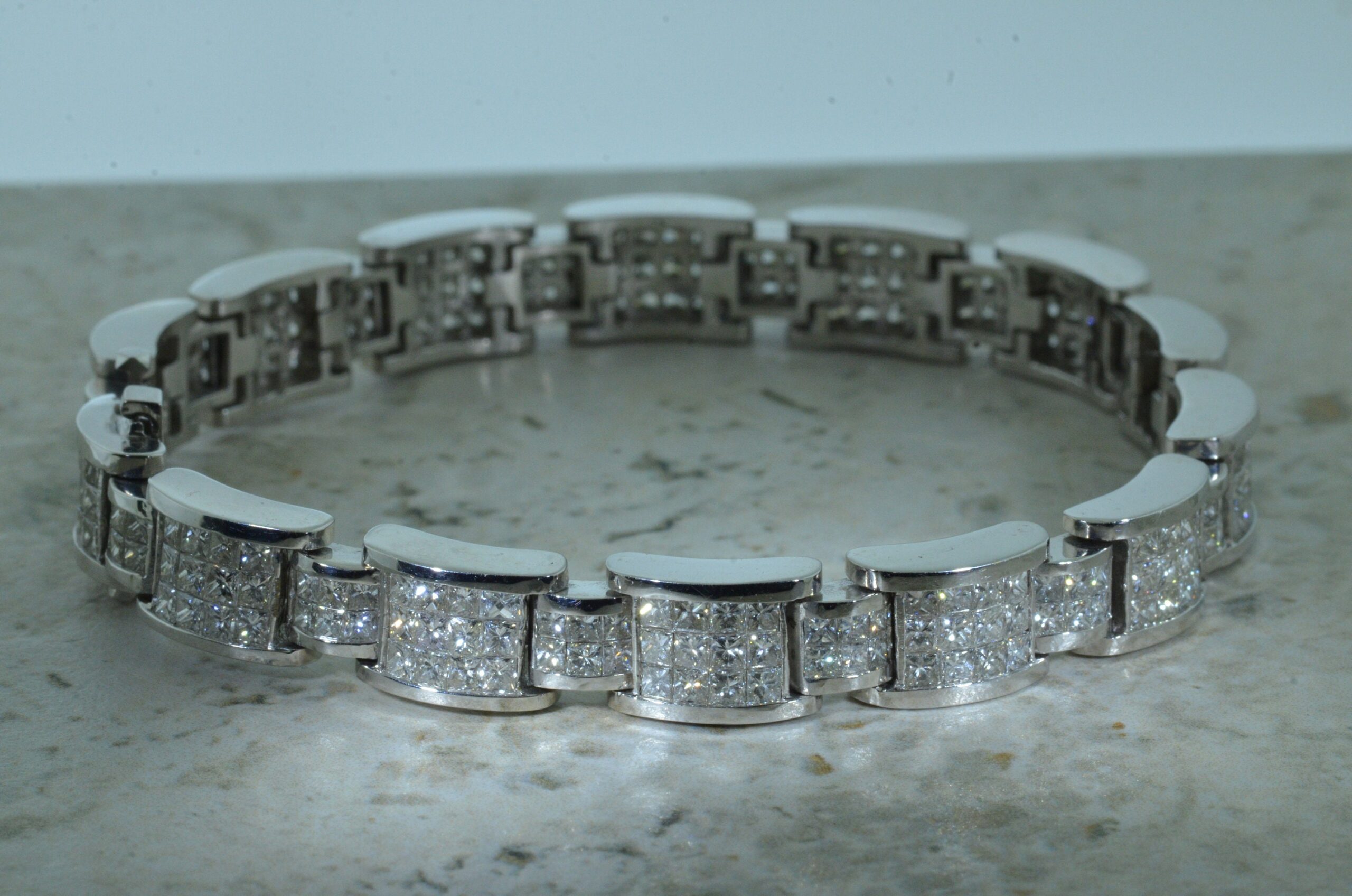 The Charlotte: Gentleman's White Gold and Diamond Bracelet - Image 9