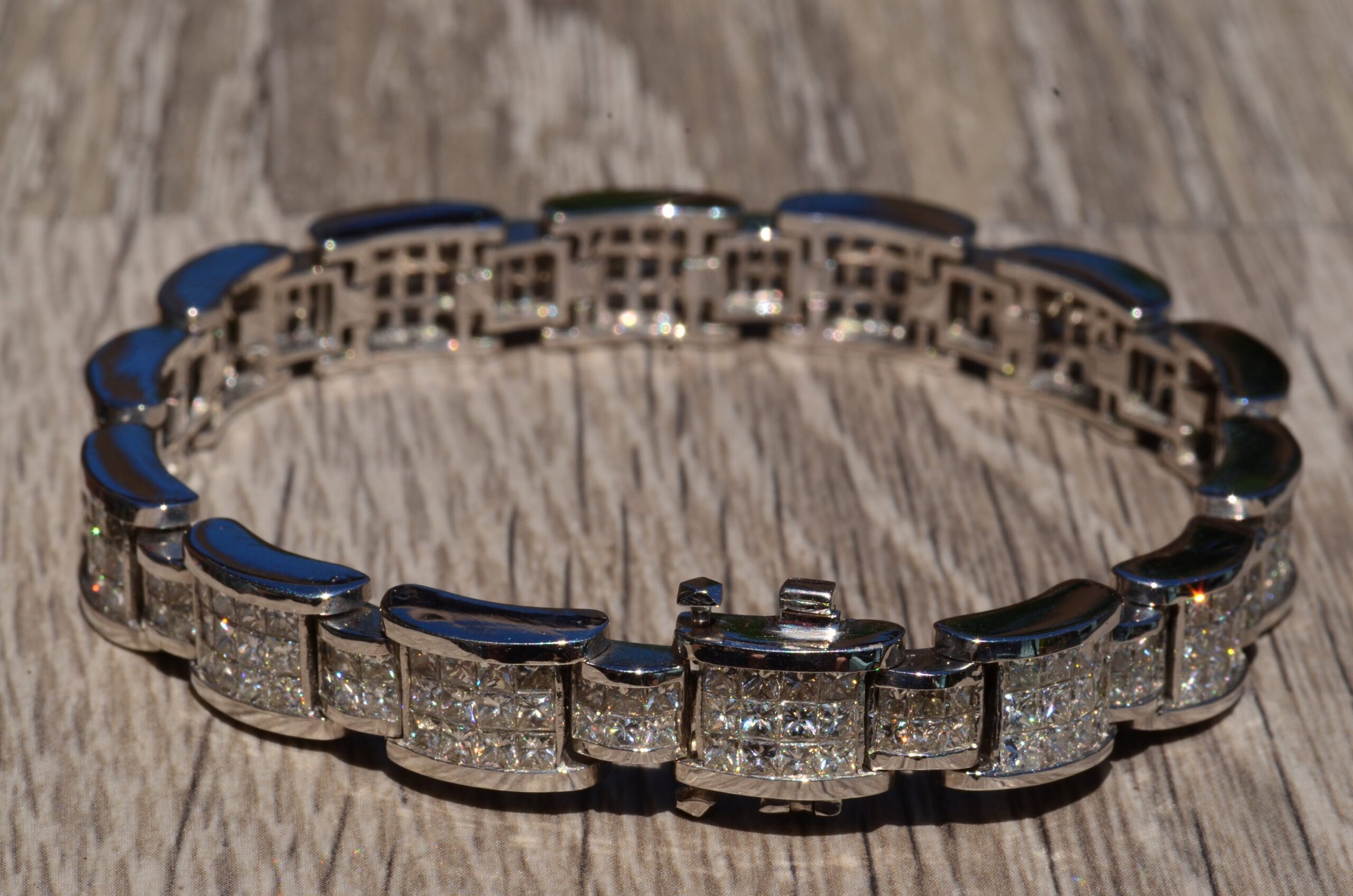 The Charlotte: Gentleman's White Gold and Diamond Bracelet - Image 3