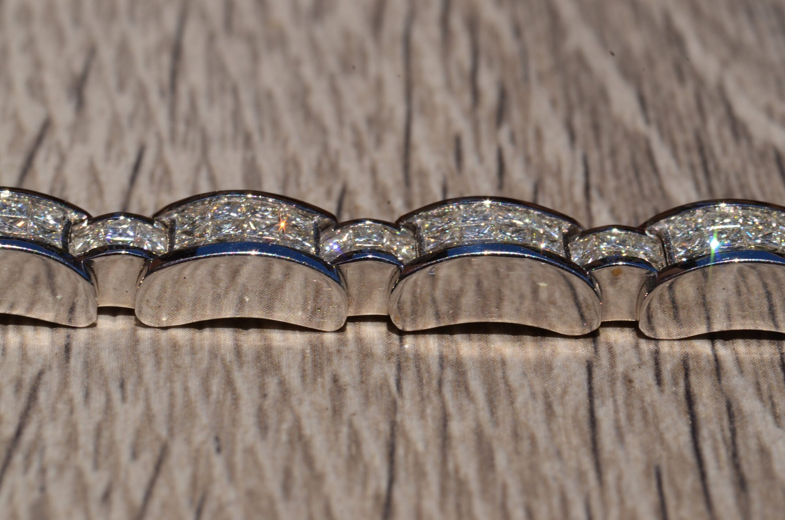 The Charlotte: Gentleman's White Gold and Diamond Bracelet - Image 5