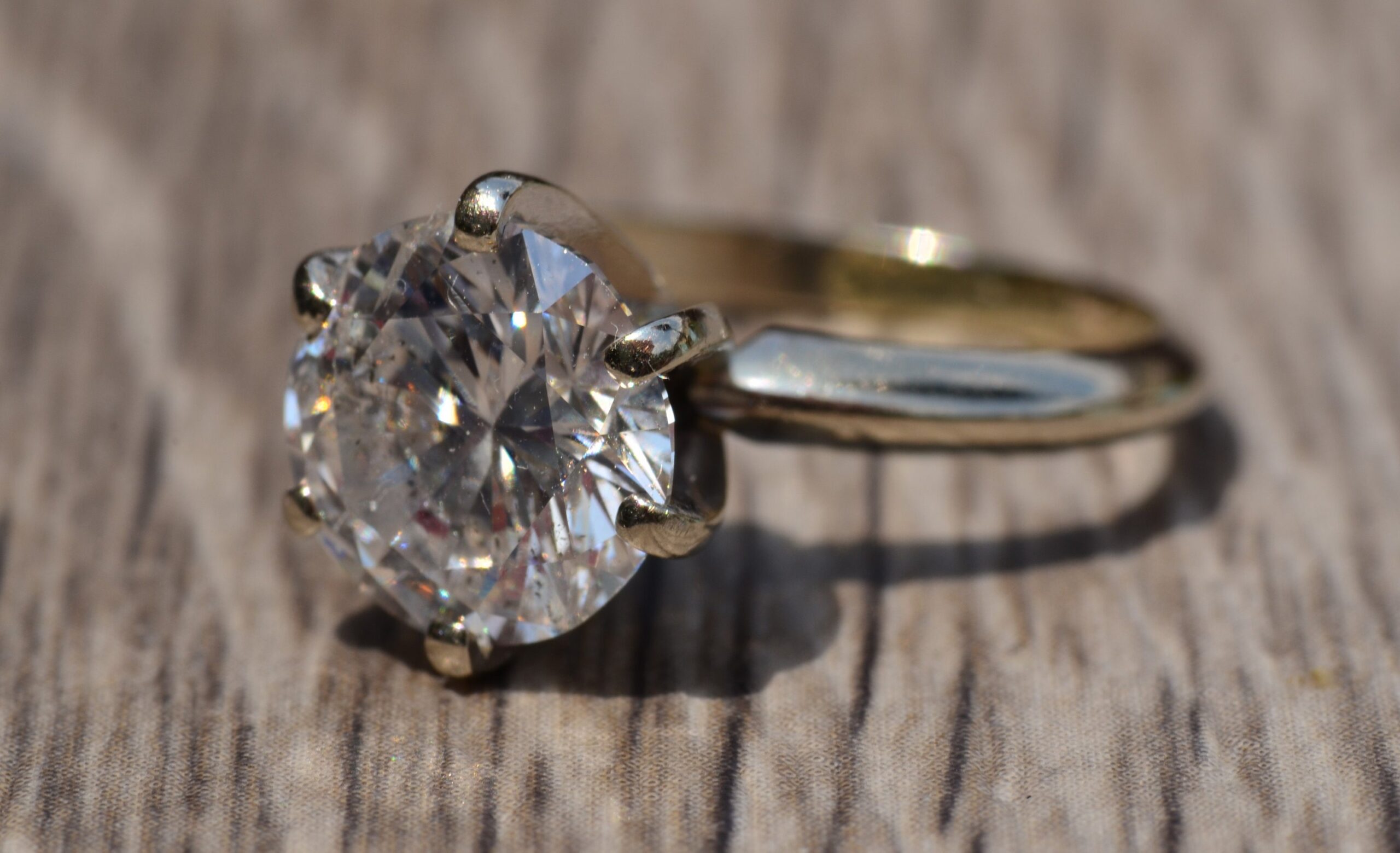 SOLD - The Steadfast: 2.50 Carat Round Brilliant Cut Solitaire Engagement Ring - Image 2
