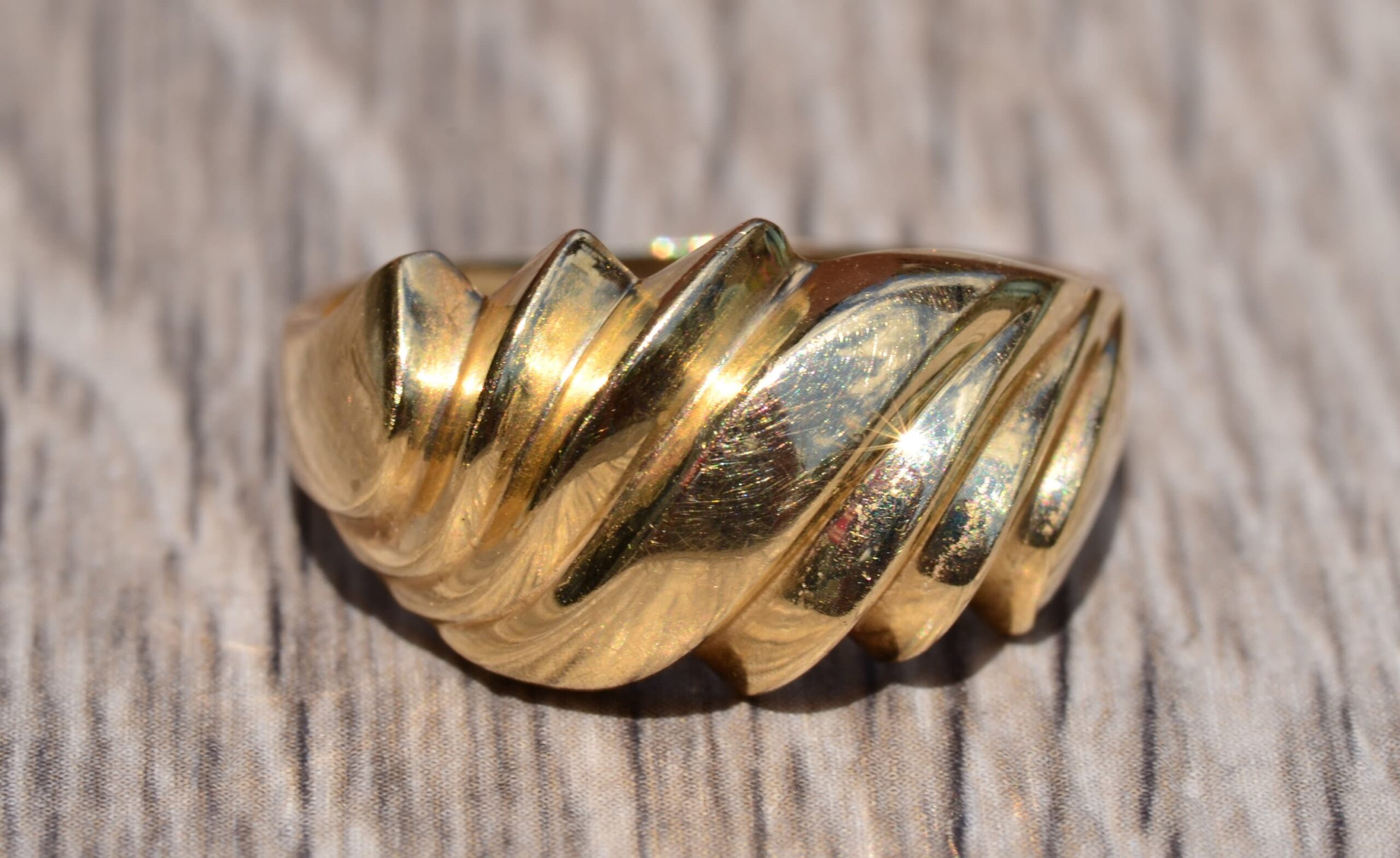 SOLD - The Ballard Street: Contemporary Yellow Gold Wave Ring - Image 6