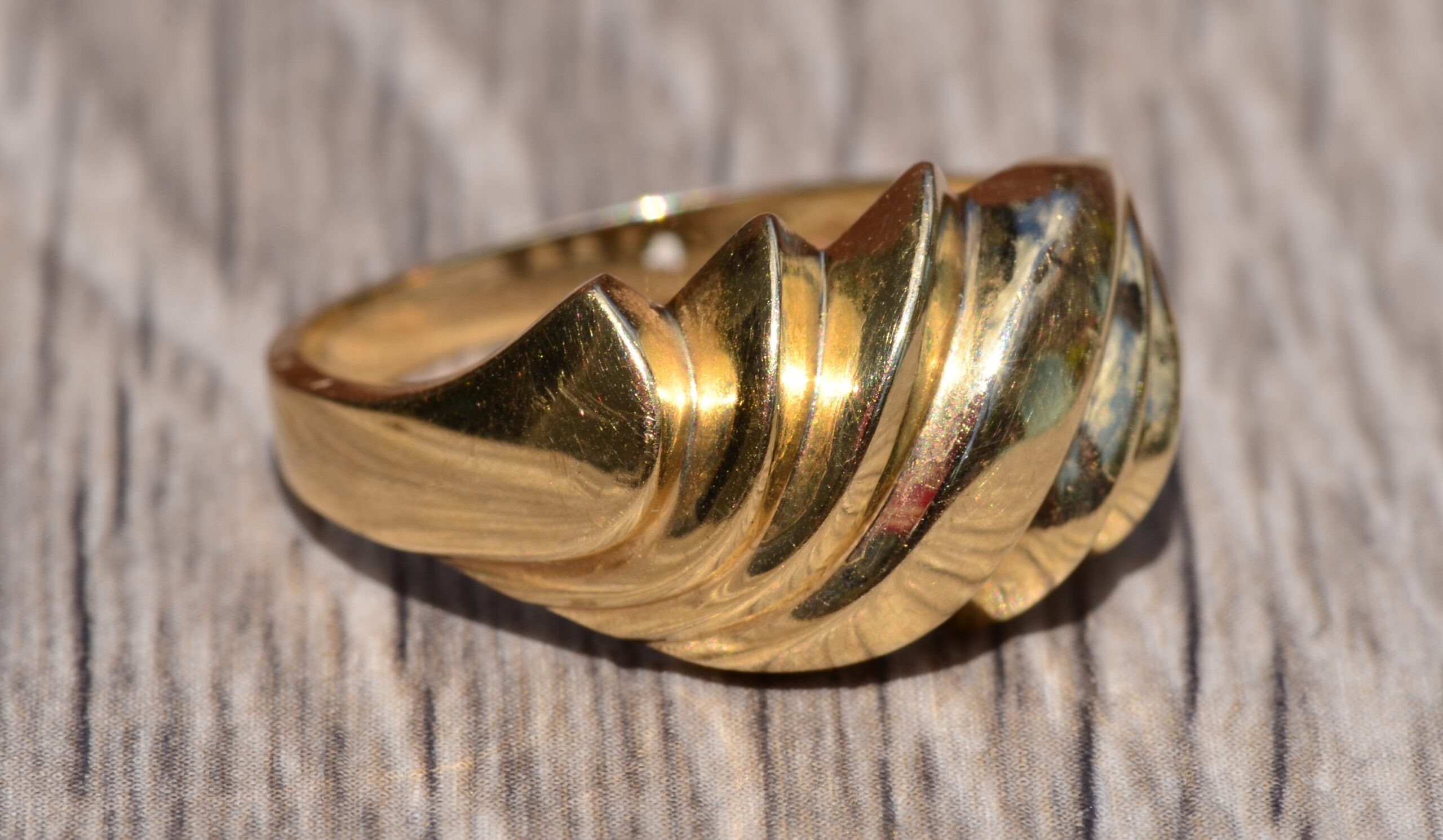 SOLD - The Ballard Street: Contemporary Yellow Gold Wave Ring - Image 5