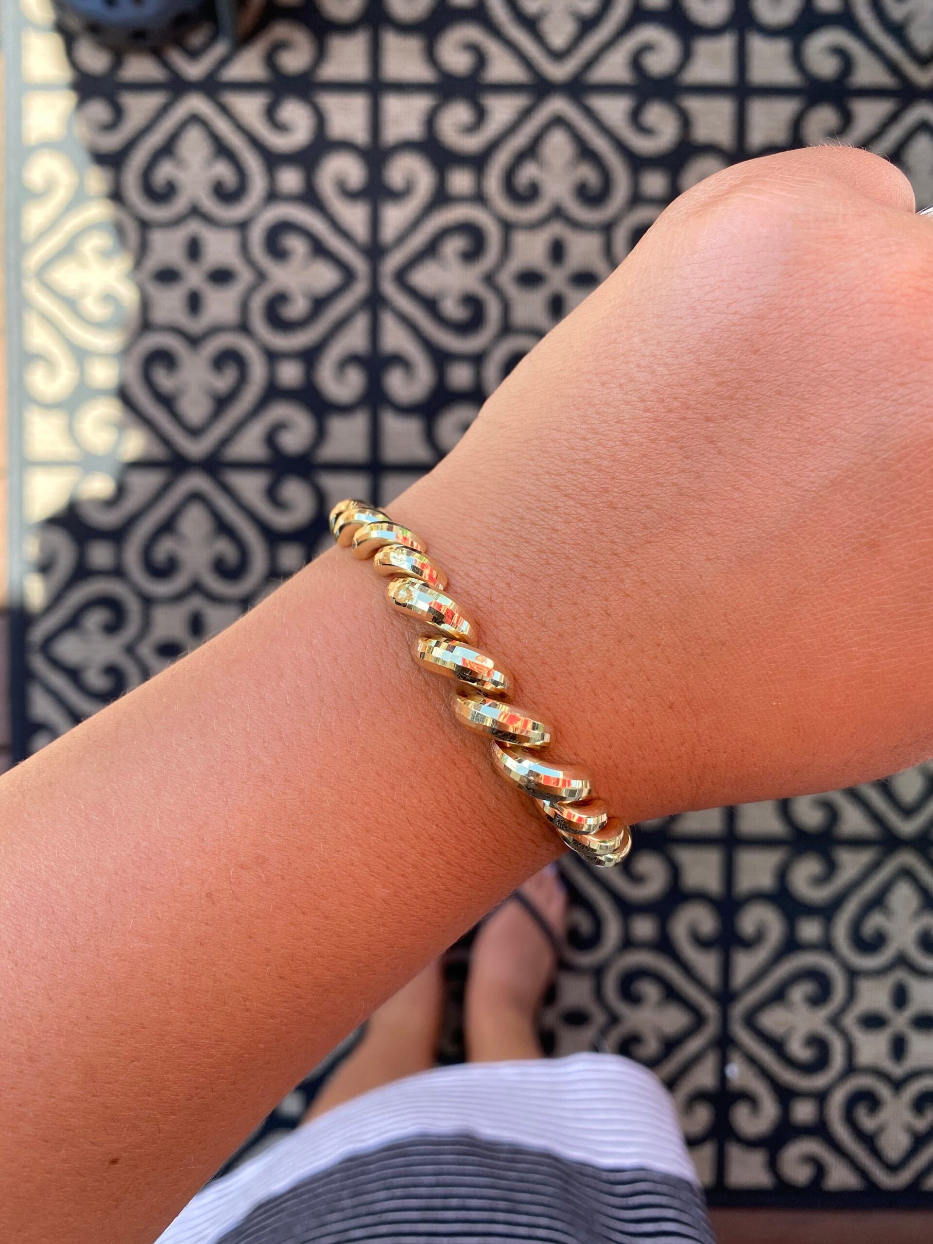 SOLD - The Layton Drive: Peruvian Gold Faceted Macaroni Link Bracelet - Image 5