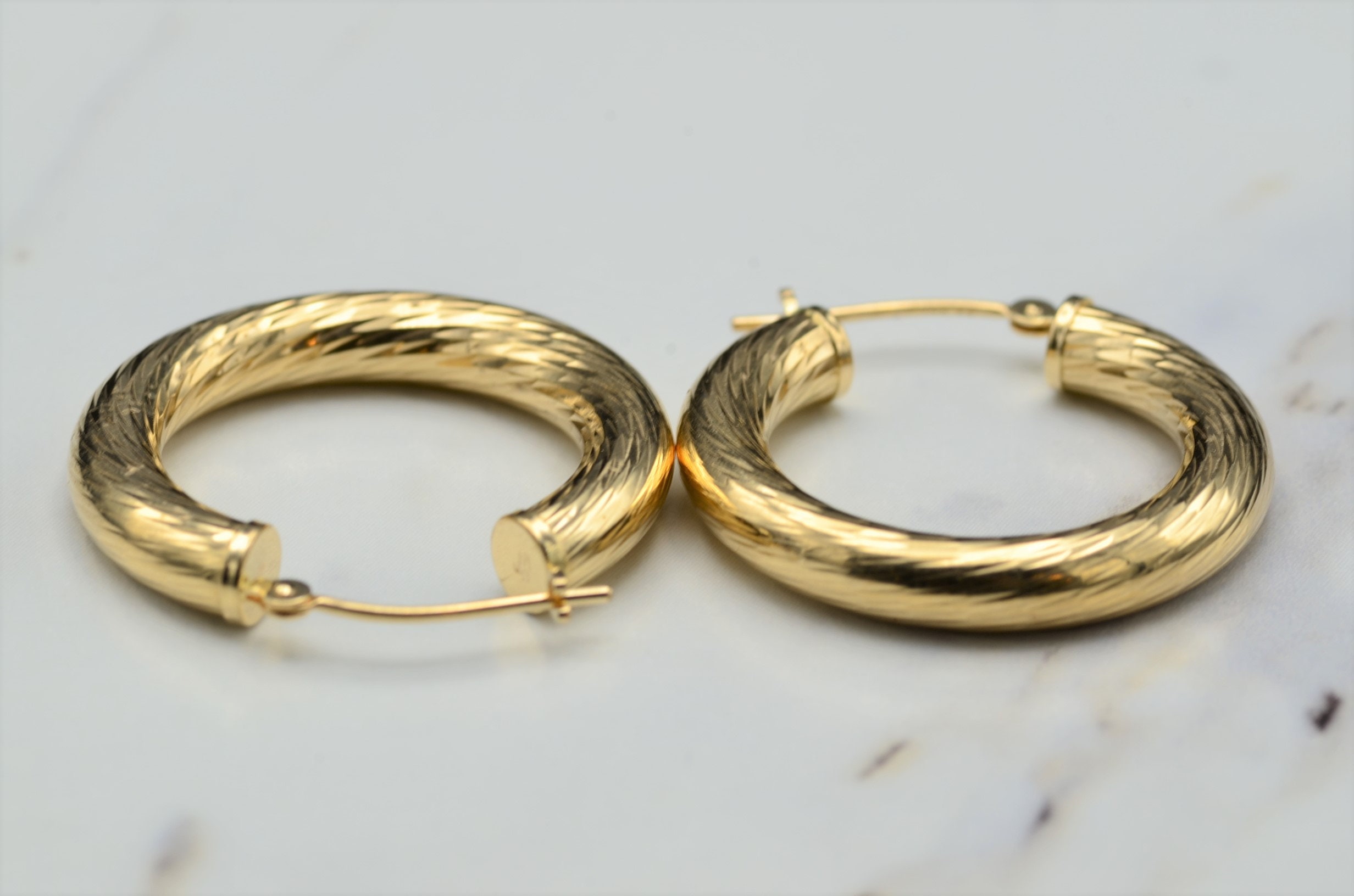 The Benicias: Classic Ladies 14 Karat Yellow Gold Hoops - Image 2
